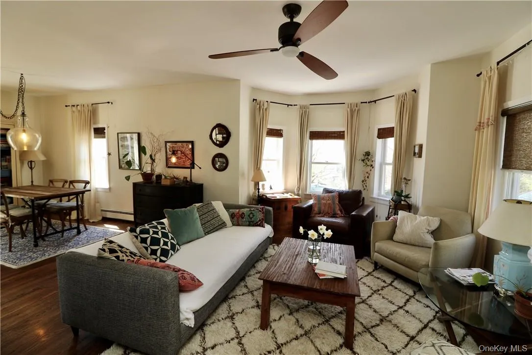 359 Cherry Street, Beacon, NY, 3 Bedrooms Bedrooms, 7 Rooms Rooms,1 BathroomBathrooms,Residential Lease,For Rent,Cherry,0,1012606 359 Cherry Street, Beacon, NY, 3 Bedrooms Bedrooms, 7 Rooms Rooms,1 BathroomBathrooms,Residential Lease,For Rent,Cherry,0,1012606