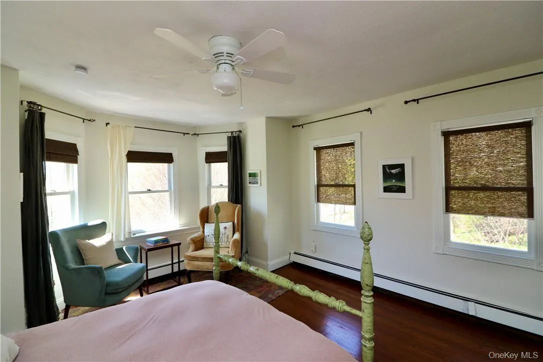 359 Cherry Street, Beacon, NY, 3 Bedrooms Bedrooms, 7 Rooms Rooms,1 BathroomBathrooms,Residential Lease,For Rent,Cherry,0,1012606 359 Cherry Street, Beacon, NY, 3 Bedrooms Bedrooms, 7 Rooms Rooms,1 BathroomBathrooms,Residential Lease,For Rent,Cherry,0,1012606