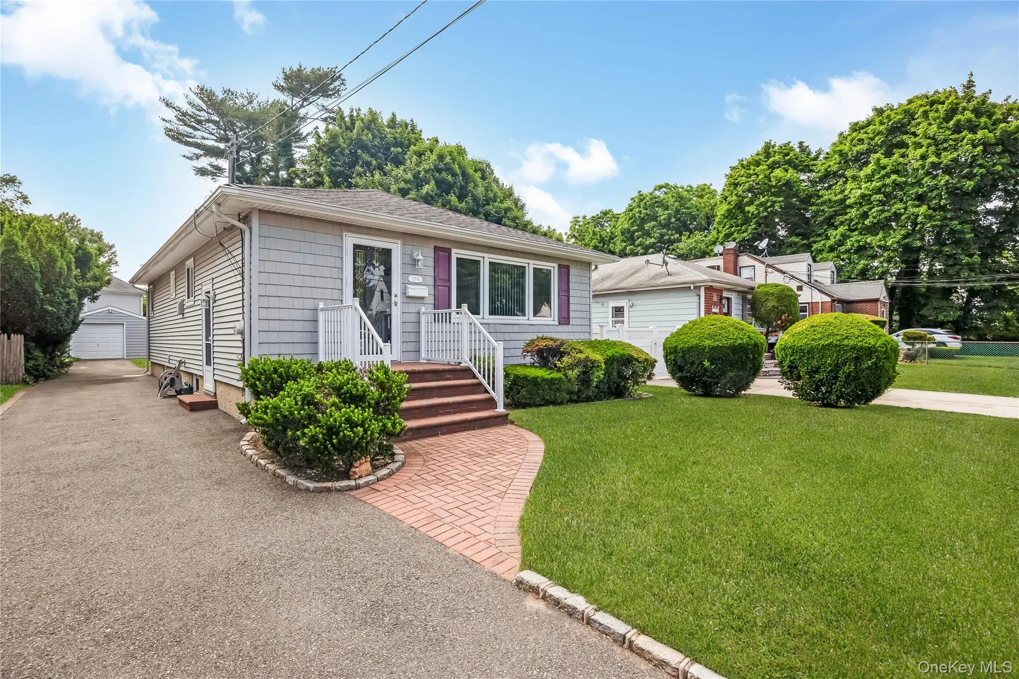 6 Center Street, Oyster Bay, NY, 3 Bedrooms Bedrooms, 6 Rooms Rooms,1 BathroomBathrooms,Residential,For Rent,Center,0,1012607 6 Center Street, Oyster Bay, NY, 3 Bedrooms Bedrooms, 6 Rooms Rooms,1 BathroomBathrooms,Residential,For Rent,Center,0,1012607