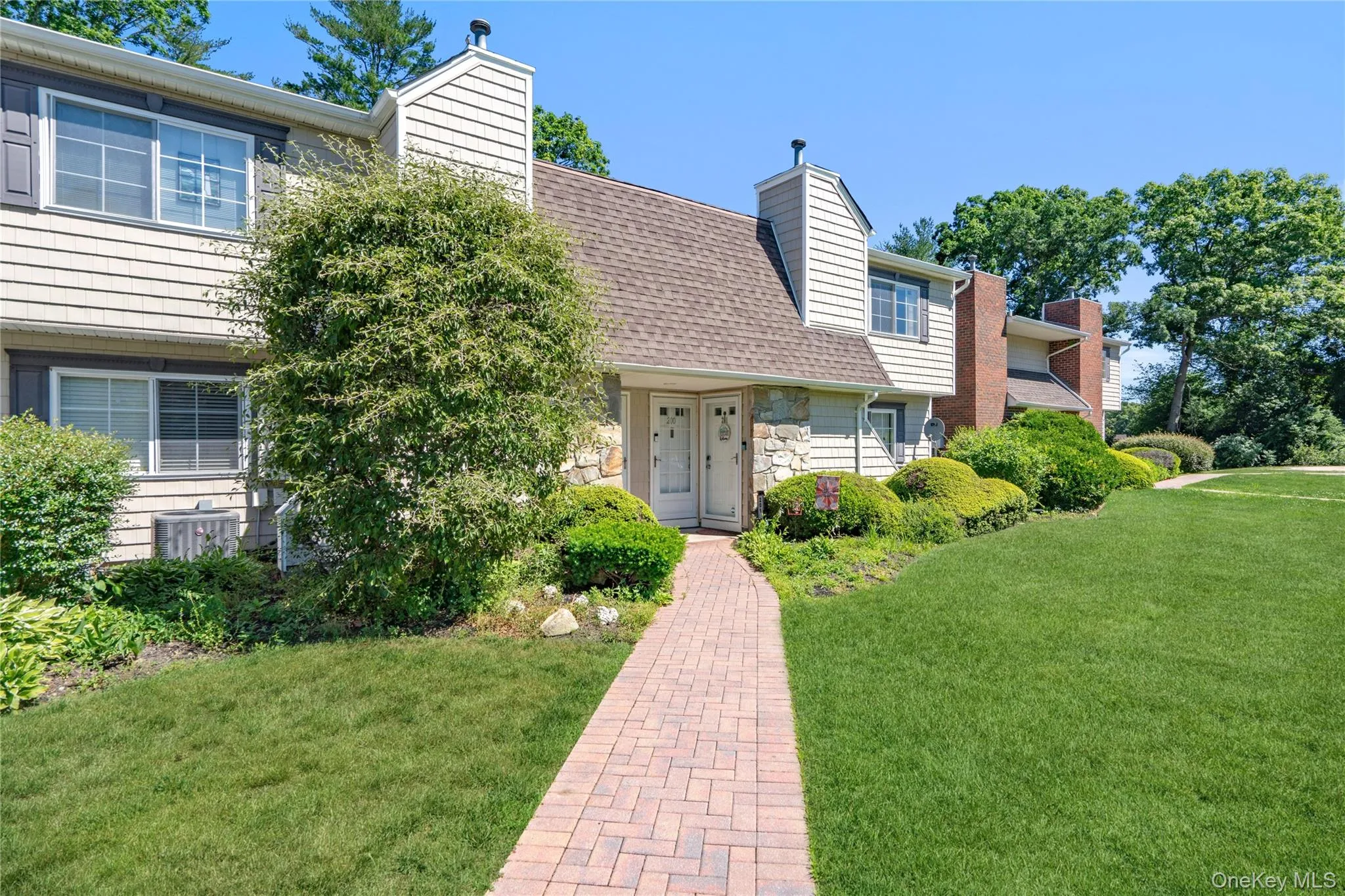 200 Lake Pointe Circle, Brookhaven, NY, 2 Bedrooms Bedrooms, 4 Rooms Rooms,1 BathroomBathrooms,Residential,For Rent,Lake Pointe Circle,0,1012611 200 Lake Pointe Circle, Brookhaven, NY, 2 Bedrooms Bedrooms, 4 Rooms Rooms,1 BathroomBathrooms,Residential,For Rent,Lake Pointe Circle,0,1012611