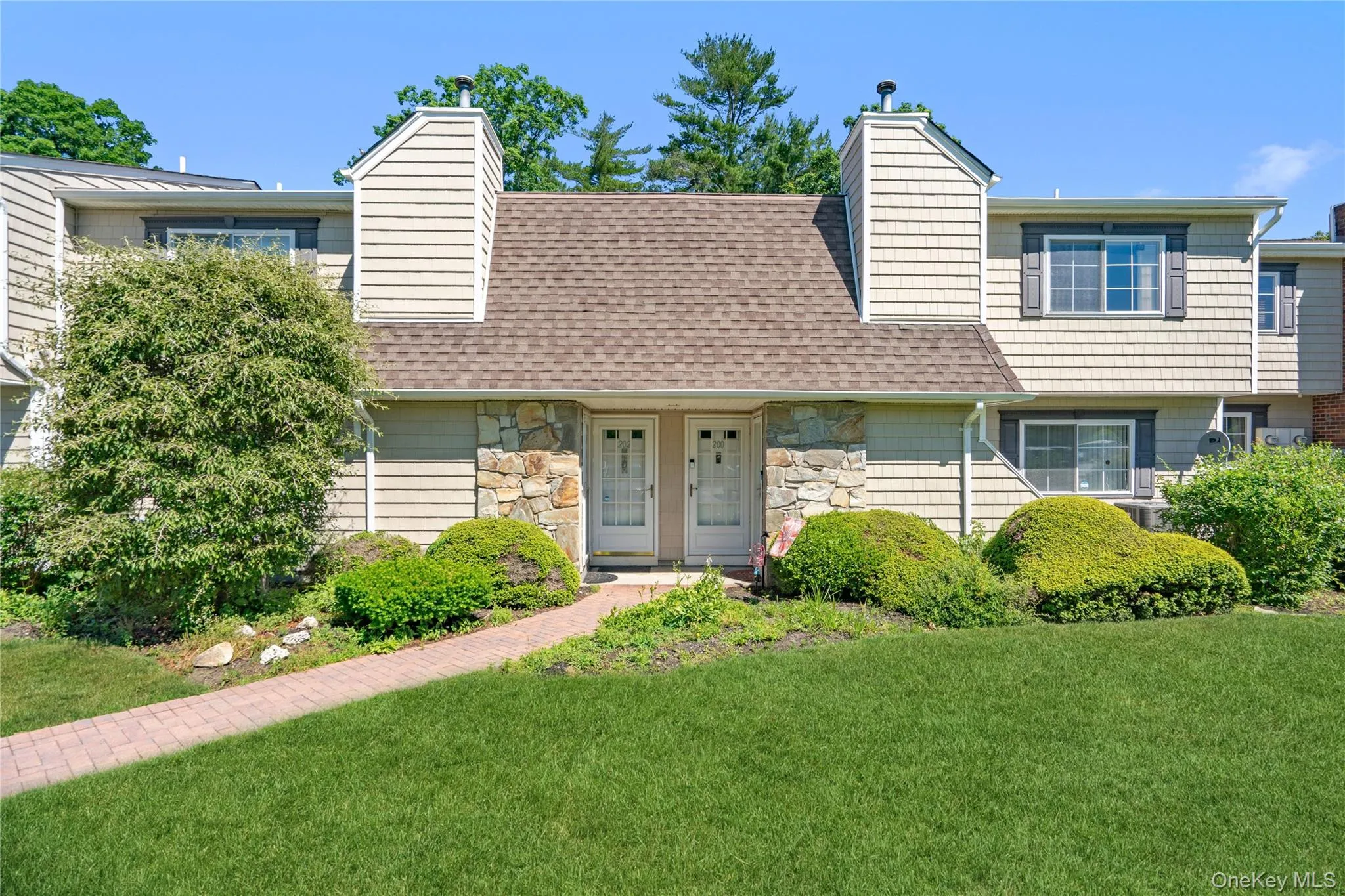 200 Lake Pointe Circle, Brookhaven, NY, 2 Bedrooms Bedrooms, 4 Rooms Rooms,1 BathroomBathrooms,Residential,For Rent,Lake Pointe Circle,0,1012611 200 Lake Pointe Circle, Brookhaven, NY, 2 Bedrooms Bedrooms, 4 Rooms Rooms,1 BathroomBathrooms,Residential,For Rent,Lake Pointe Circle,0,1012611