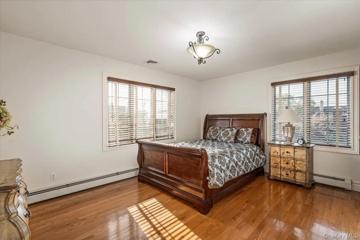 28-05 216th Street, New York, NY, 5 Bedrooms Bedrooms, 11 Rooms Rooms,3 BathroomsBathrooms,Residential,For Rent,216th,0,1012612 28-05 216th Street, New York, NY, 5 Bedrooms Bedrooms, 11 Rooms Rooms,3 BathroomsBathrooms,Residential,For Rent,216th,0,1012612