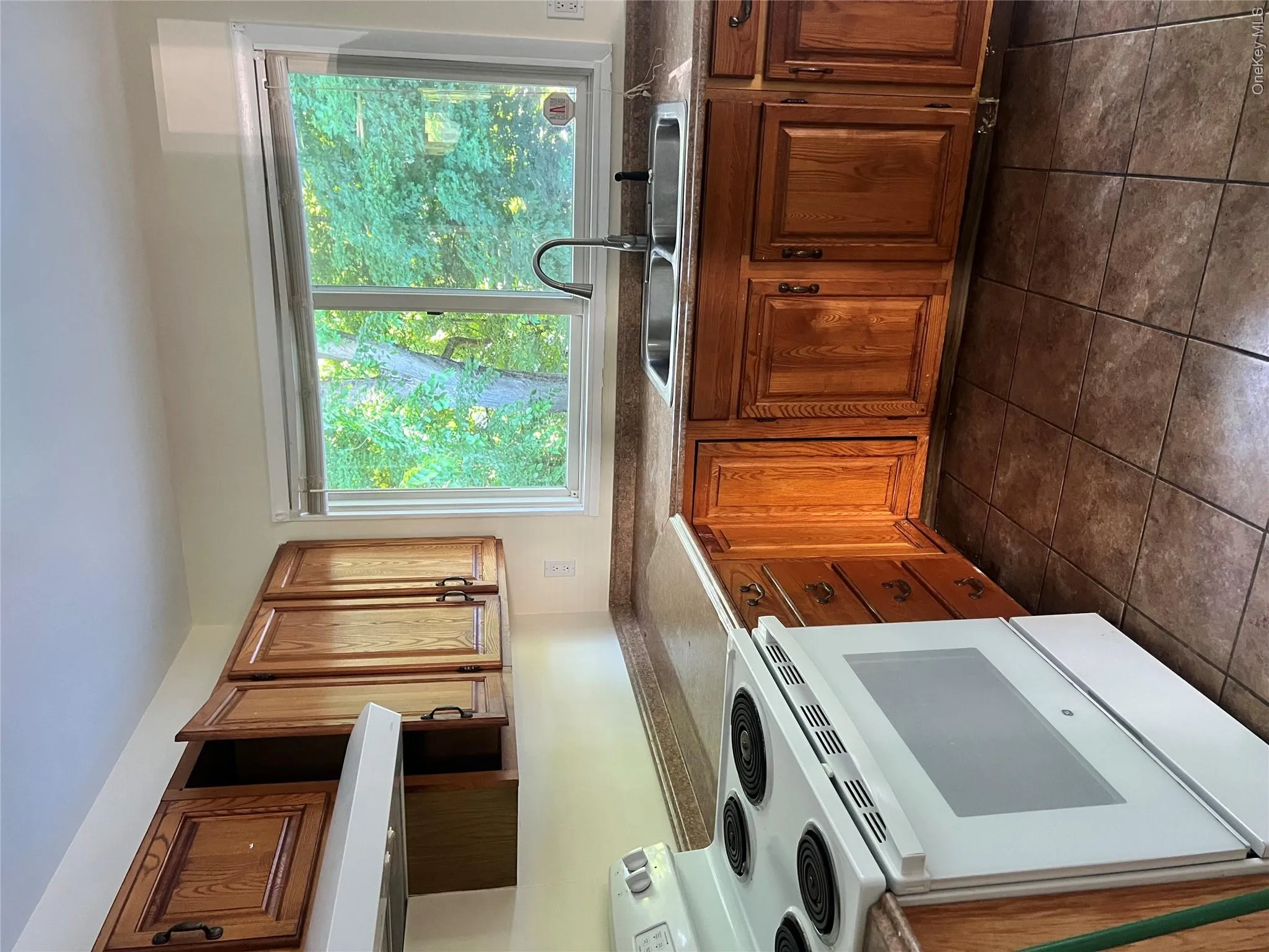 506 Kissam Road, Peekskill, NY, 3 Bedrooms Bedrooms, 6 Rooms Rooms,3 BathroomsBathrooms,Residential Lease,For Rent,Kissam,0,1012617 506 Kissam Road, Peekskill, NY, 3 Bedrooms Bedrooms, 6 Rooms Rooms,3 BathroomsBathrooms,Residential Lease,For Rent,Kissam,0,1012617