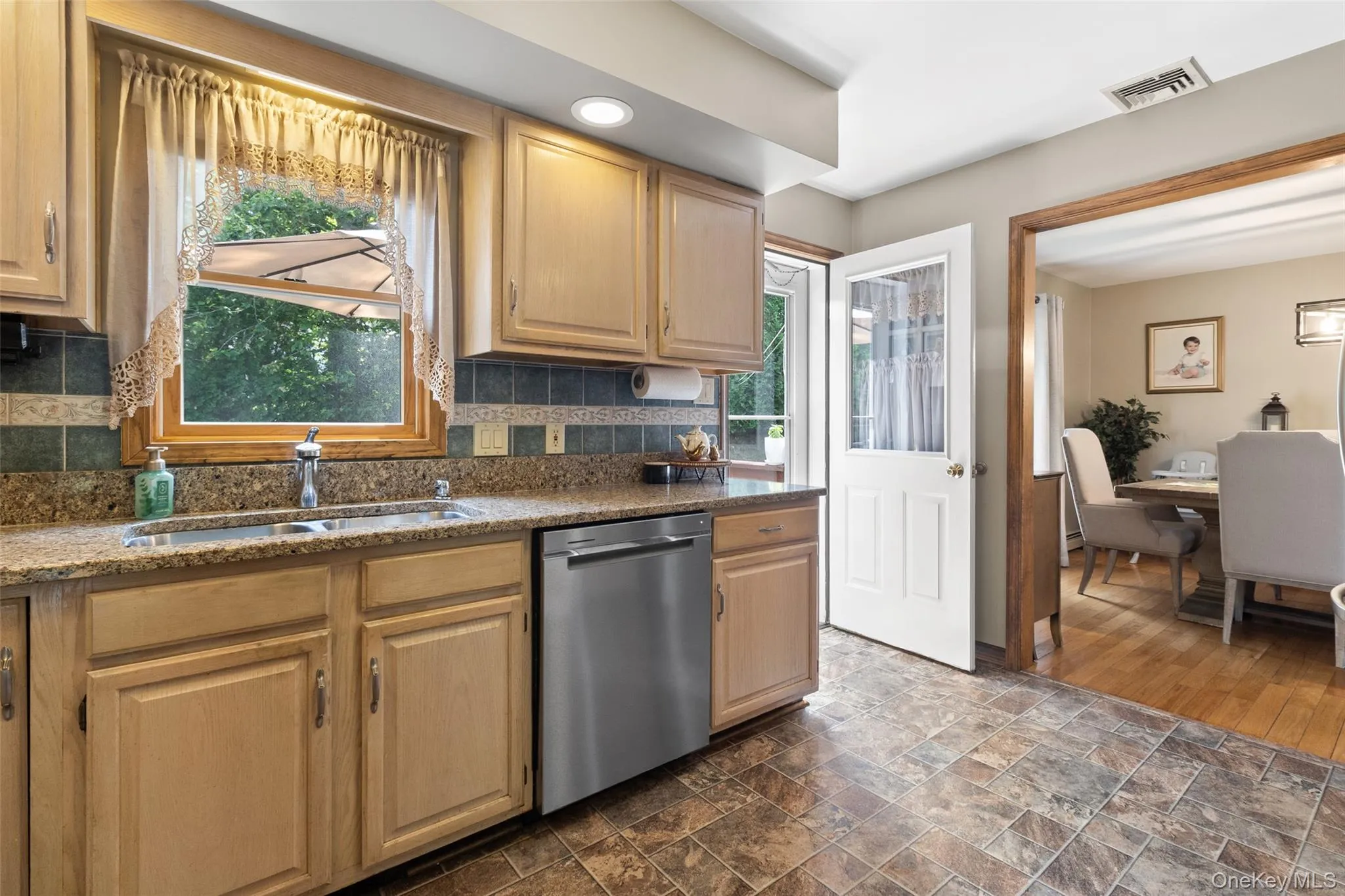 26 Pugsley Parkway, Cortlandt, NY, 3 Bedrooms Bedrooms, 8 Rooms Rooms,3 BathroomsBathrooms,Residential,For Rent,Pugsley,0,1012621 26 Pugsley Parkway, Cortlandt, NY, 3 Bedrooms Bedrooms, 8 Rooms Rooms,3 BathroomsBathrooms,Residential,For Rent,Pugsley,0,1012621