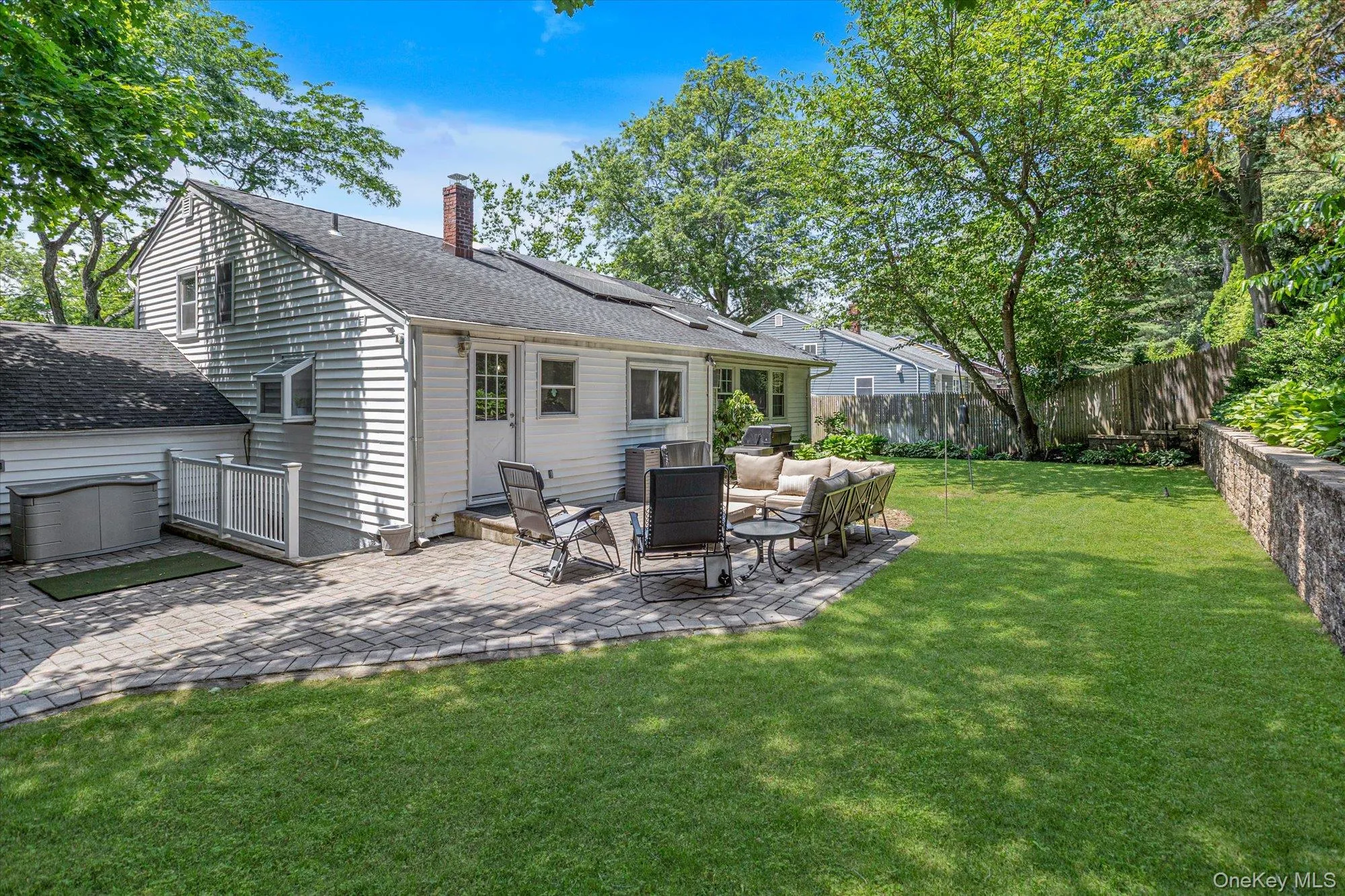 28 Harriet Lane, Huntington, NY, 4 Bedrooms Bedrooms, 8 Rooms Rooms,2 BathroomsBathrooms,Residential,For Rent,Harriet,0,1012625 28 Harriet Lane, Huntington, NY, 4 Bedrooms Bedrooms, 8 Rooms Rooms,2 BathroomsBathrooms,Residential,For Rent,Harriet,0,1012625