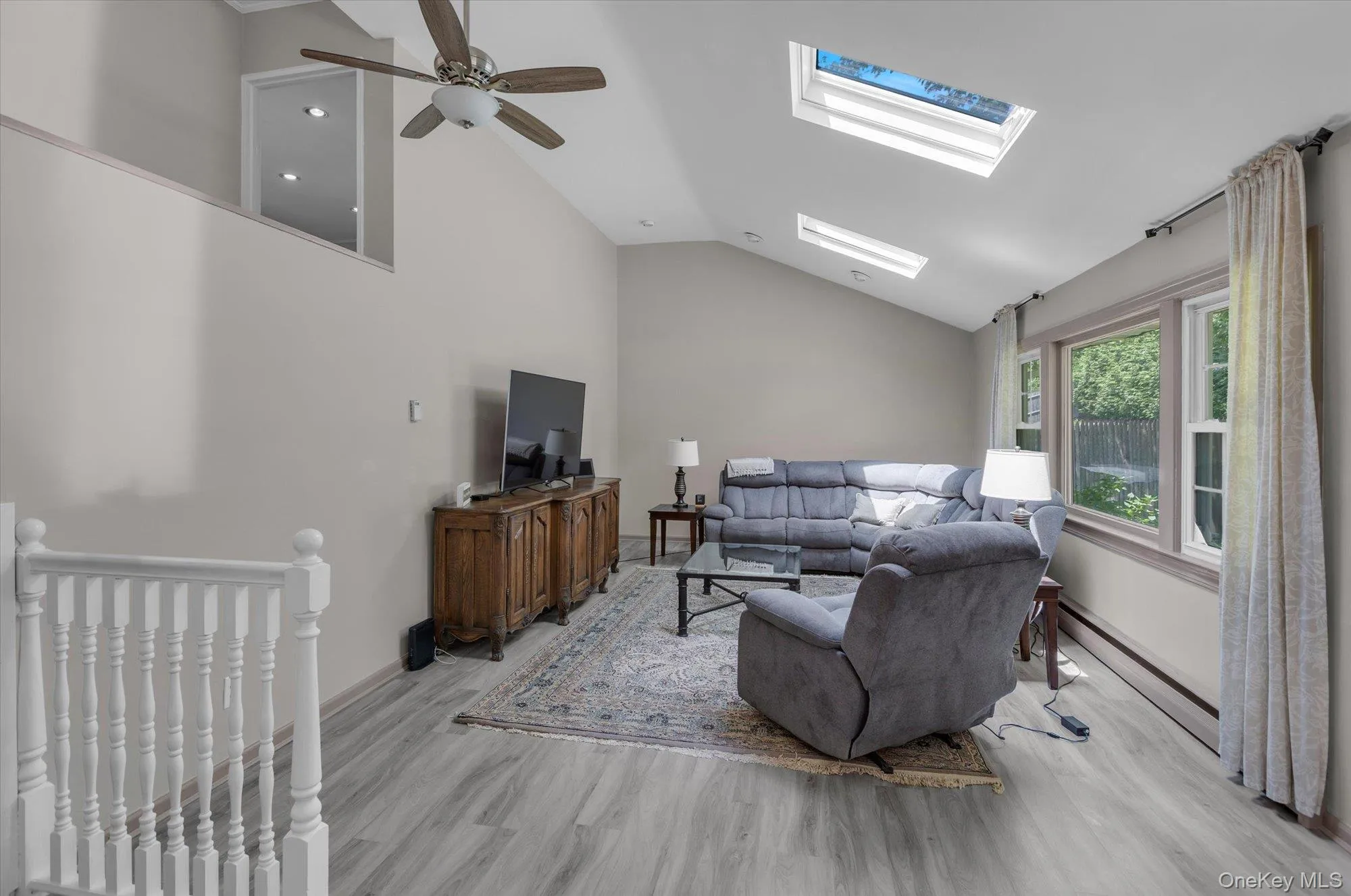 28 Harriet Lane, Huntington, NY, 4 Bedrooms Bedrooms, 8 Rooms Rooms,2 BathroomsBathrooms,Residential,For Rent,Harriet,0,1012625 28 Harriet Lane, Huntington, NY, 4 Bedrooms Bedrooms, 8 Rooms Rooms,2 BathroomsBathrooms,Residential,For Rent,Harriet,0,1012625