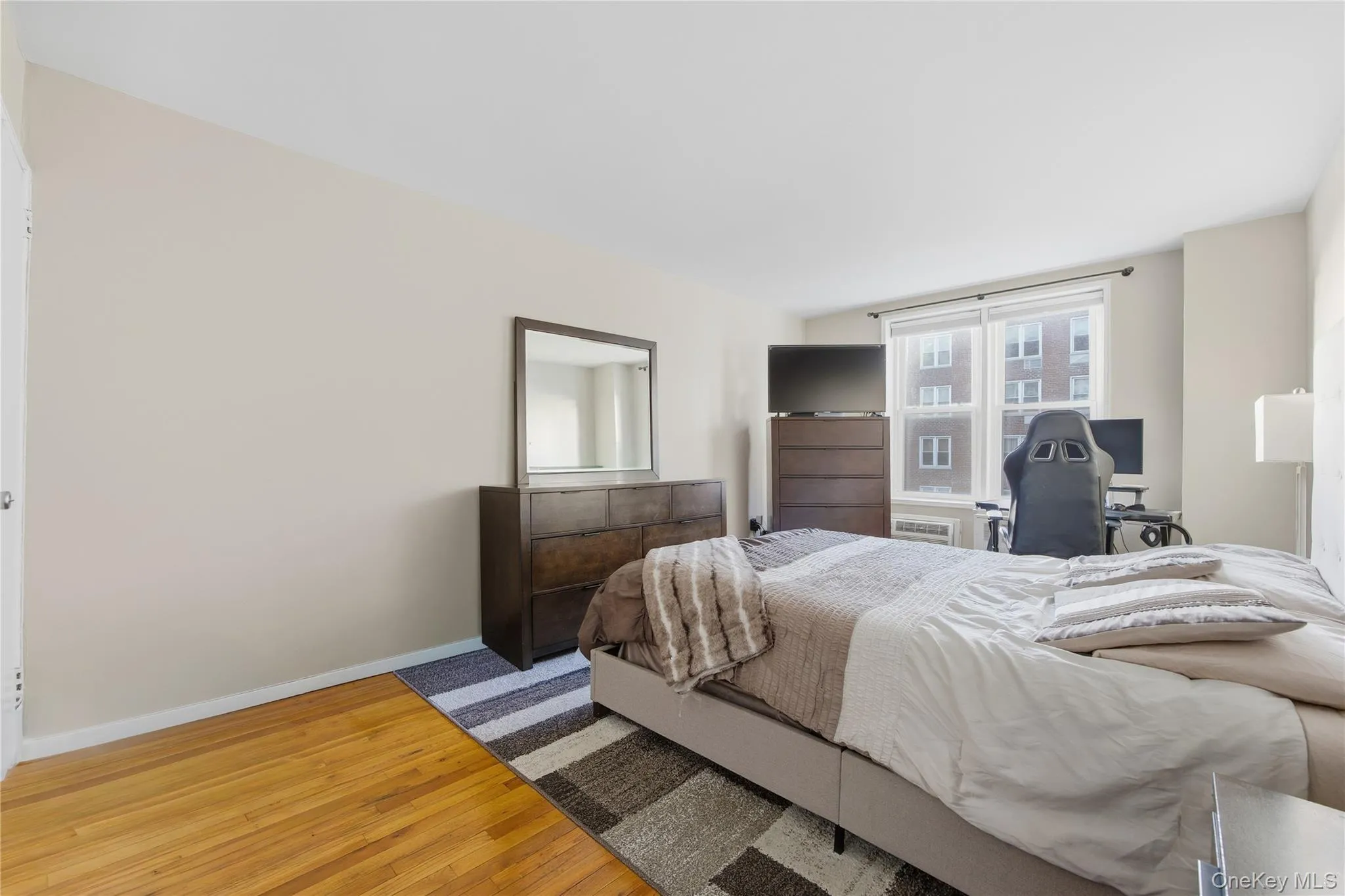 21 Fairview Avenue, Eastchester, NY, 2 Bedrooms Bedrooms, 5 Rooms Rooms,1 BathroomBathrooms,Residential,For Rent,Fairview,0,1012626 21 Fairview Avenue, Eastchester, NY, 2 Bedrooms Bedrooms, 5 Rooms Rooms,1 BathroomBathrooms,Residential,For Rent,Fairview,0,1012626