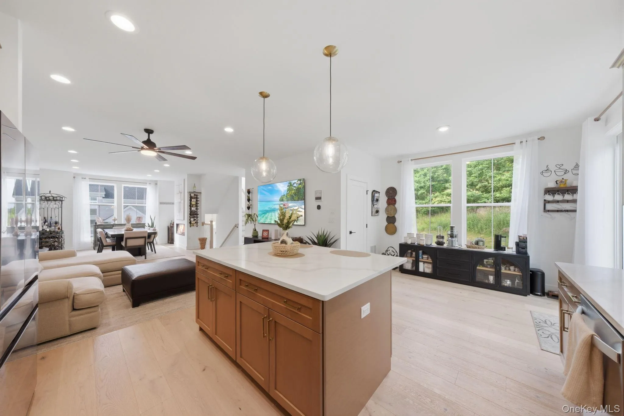 4048 Chestnut Ridge Road, Fishkill, NY, 3 Bedrooms Bedrooms, 7 Rooms Rooms,2 BathroomsBathrooms,Residential,For Rent,Chestnut Ridge,0,1012628 4048 Chestnut Ridge Road, Fishkill, NY, 3 Bedrooms Bedrooms, 7 Rooms Rooms,2 BathroomsBathrooms,Residential,For Rent,Chestnut Ridge,0,1012628