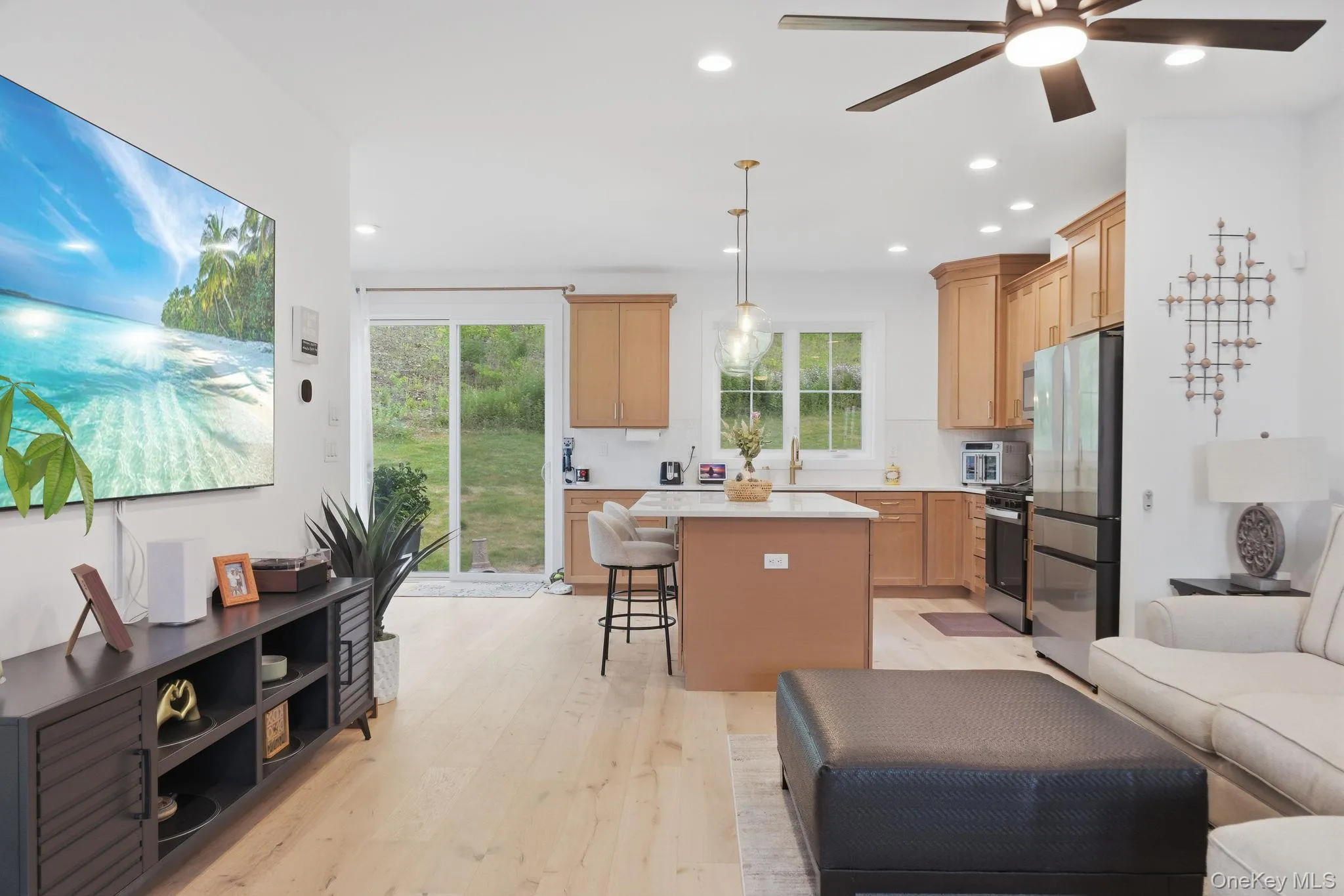 4048 Chestnut Ridge Road, Fishkill, NY, 3 Bedrooms Bedrooms, 7 Rooms Rooms,2 BathroomsBathrooms,Residential,For Rent,Chestnut Ridge,0,1012628 4048 Chestnut Ridge Road, Fishkill, NY, 3 Bedrooms Bedrooms, 7 Rooms Rooms,2 BathroomsBathrooms,Residential,For Rent,Chestnut Ridge,0,1012628