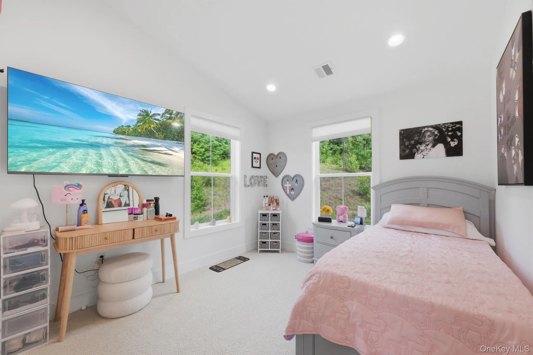 4048 Chestnut Ridge Road, Fishkill, NY, 3 Bedrooms Bedrooms, 7 Rooms Rooms,2 BathroomsBathrooms,Residential,For Rent,Chestnut Ridge,0,1012628 4048 Chestnut Ridge Road, Fishkill, NY, 3 Bedrooms Bedrooms, 7 Rooms Rooms,2 BathroomsBathrooms,Residential,For Rent,Chestnut Ridge,0,1012628