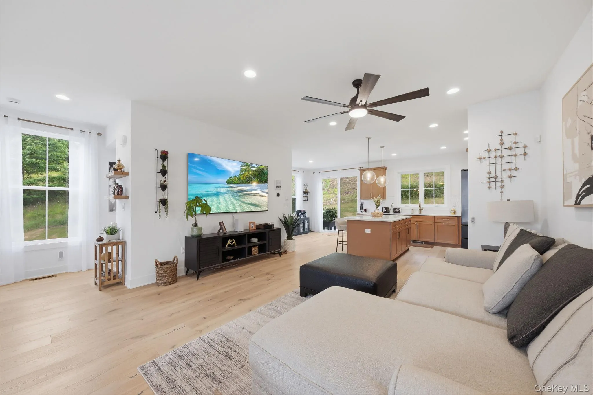 4048 Chestnut Ridge Road, Fishkill, NY, 3 Bedrooms Bedrooms, 7 Rooms Rooms,2 BathroomsBathrooms,Residential,For Rent,Chestnut Ridge,0,1012628 4048 Chestnut Ridge Road, Fishkill, NY, 3 Bedrooms Bedrooms, 7 Rooms Rooms,2 BathroomsBathrooms,Residential,For Rent,Chestnut Ridge,0,1012628