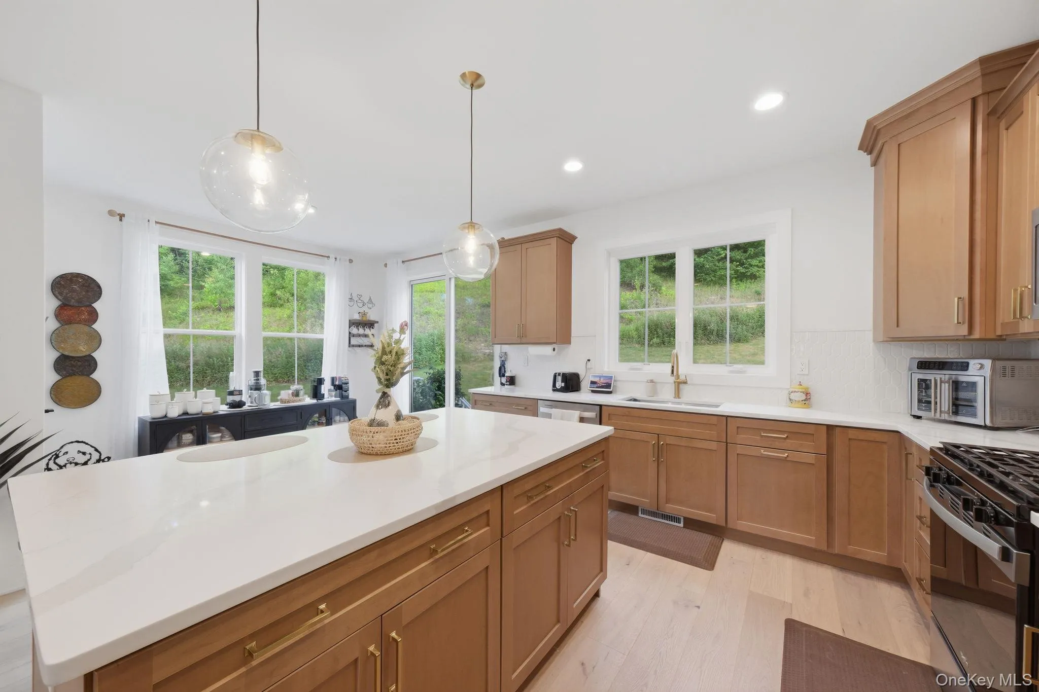 4048 Chestnut Ridge Road, Fishkill, NY, 3 Bedrooms Bedrooms, 7 Rooms Rooms,2 BathroomsBathrooms,Residential,For Rent,Chestnut Ridge,0,1012628 4048 Chestnut Ridge Road, Fishkill, NY, 3 Bedrooms Bedrooms, 7 Rooms Rooms,2 BathroomsBathrooms,Residential,For Rent,Chestnut Ridge,0,1012628
