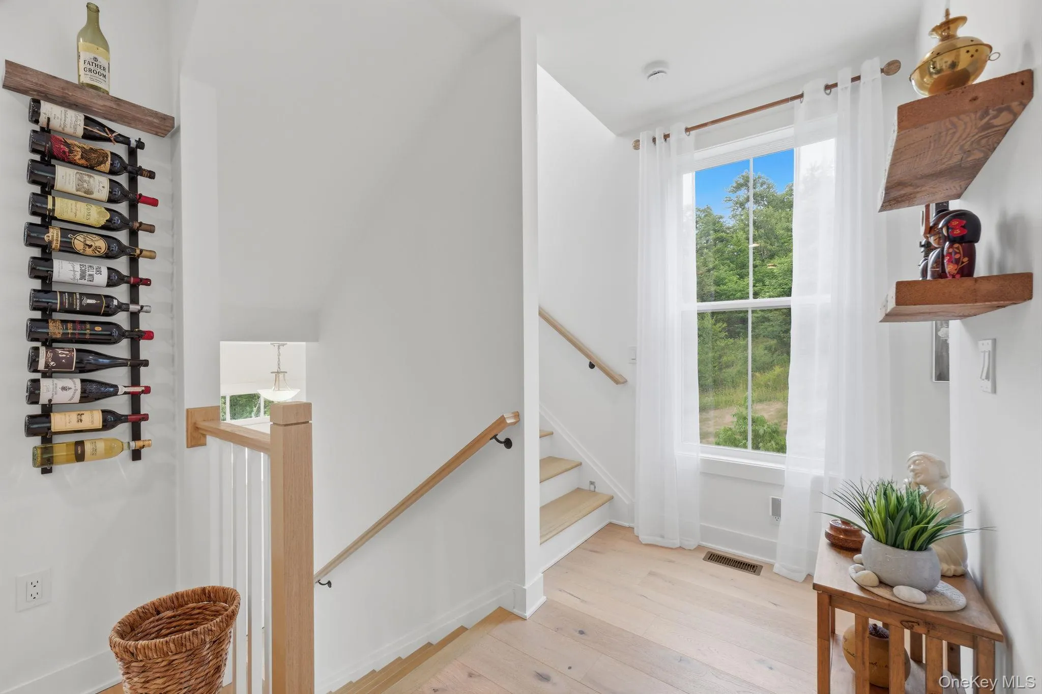 4048 Chestnut Ridge Road, Fishkill, NY, 3 Bedrooms Bedrooms, 7 Rooms Rooms,2 BathroomsBathrooms,Residential,For Rent,Chestnut Ridge,0,1012628 4048 Chestnut Ridge Road, Fishkill, NY, 3 Bedrooms Bedrooms, 7 Rooms Rooms,2 BathroomsBathrooms,Residential,For Rent,Chestnut Ridge,0,1012628