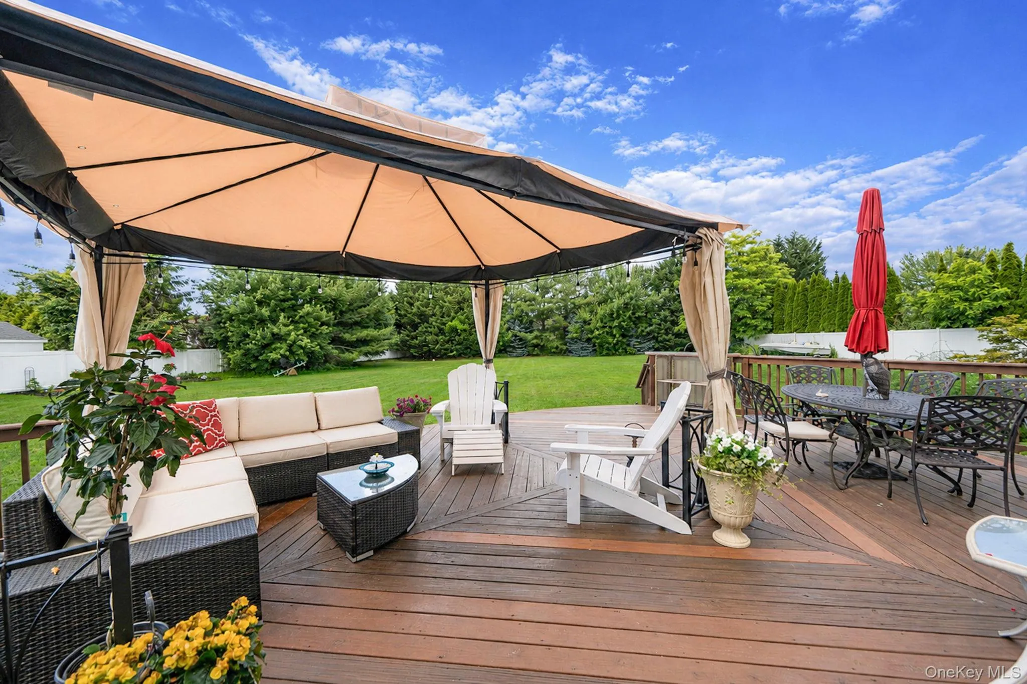 6 Westover Court, Brookhaven, NY, 5 Bedrooms Bedrooms, 12 Rooms Rooms,3 BathroomsBathrooms,Residential,For Rent,Westover,0,KEY1012630 6 Westover Court, Brookhaven, NY, 5 Bedrooms Bedrooms, 12 Rooms Rooms,3 BathroomsBathrooms,Residential,For Rent,Westover,0,KEY1012630