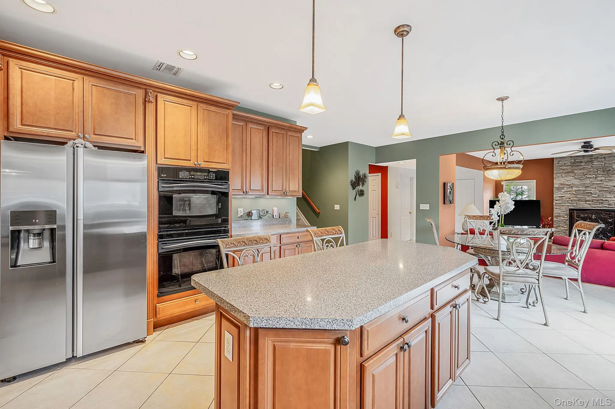 6 Westover Court, Brookhaven, NY, 5 Bedrooms Bedrooms, 12 Rooms Rooms,3 BathroomsBathrooms,Residential,For Rent,Westover,0,KEY1012630 6 Westover Court, Brookhaven, NY, 5 Bedrooms Bedrooms, 12 Rooms Rooms,3 BathroomsBathrooms,Residential,For Rent,Westover,0,KEY1012630