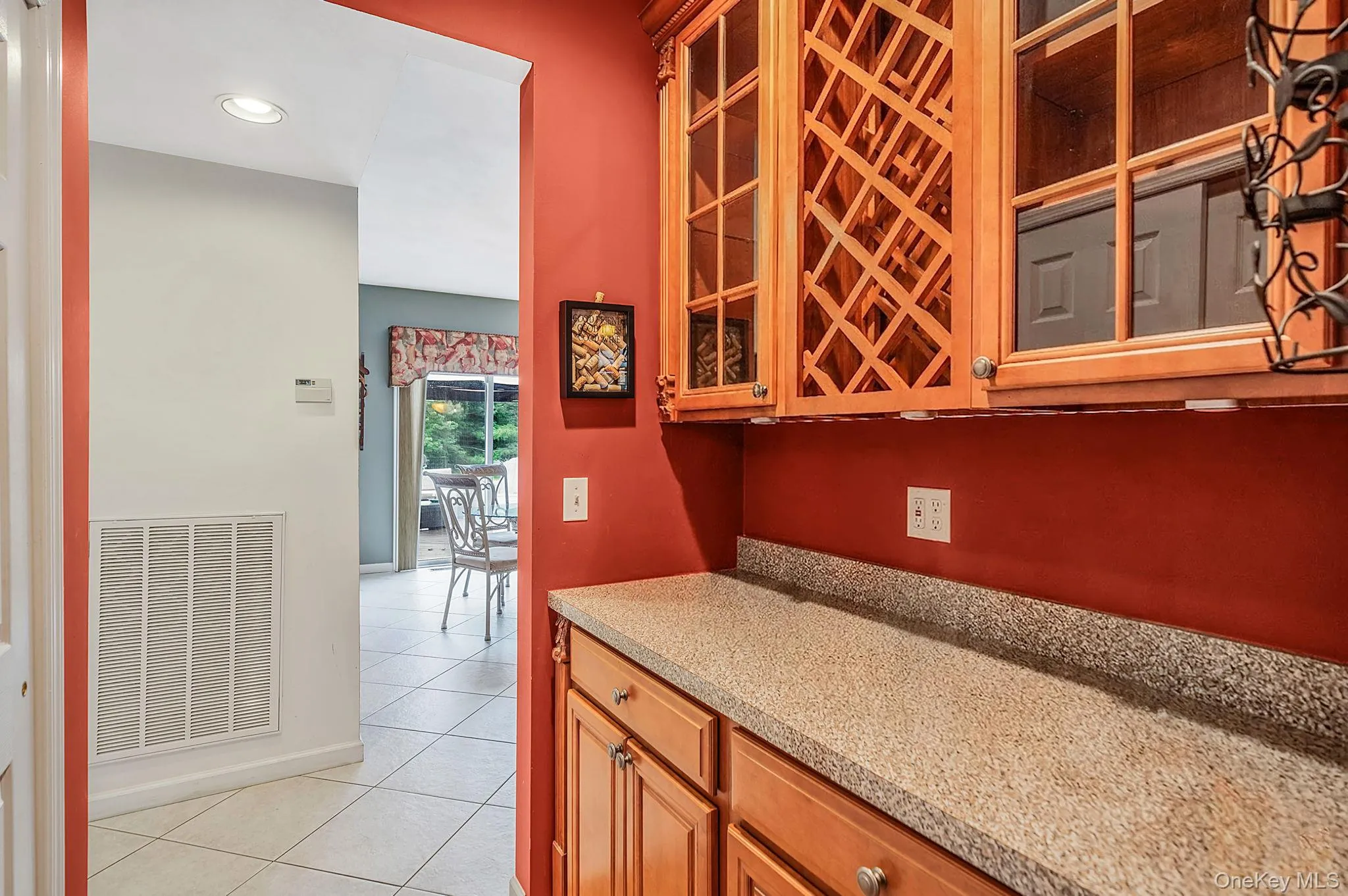 6 Westover Court, Brookhaven, NY, 5 Bedrooms Bedrooms, 12 Rooms Rooms,3 BathroomsBathrooms,Residential,For Rent,Westover,0,KEY1012630 6 Westover Court, Brookhaven, NY, 5 Bedrooms Bedrooms, 12 Rooms Rooms,3 BathroomsBathrooms,Residential,For Rent,Westover,0,KEY1012630