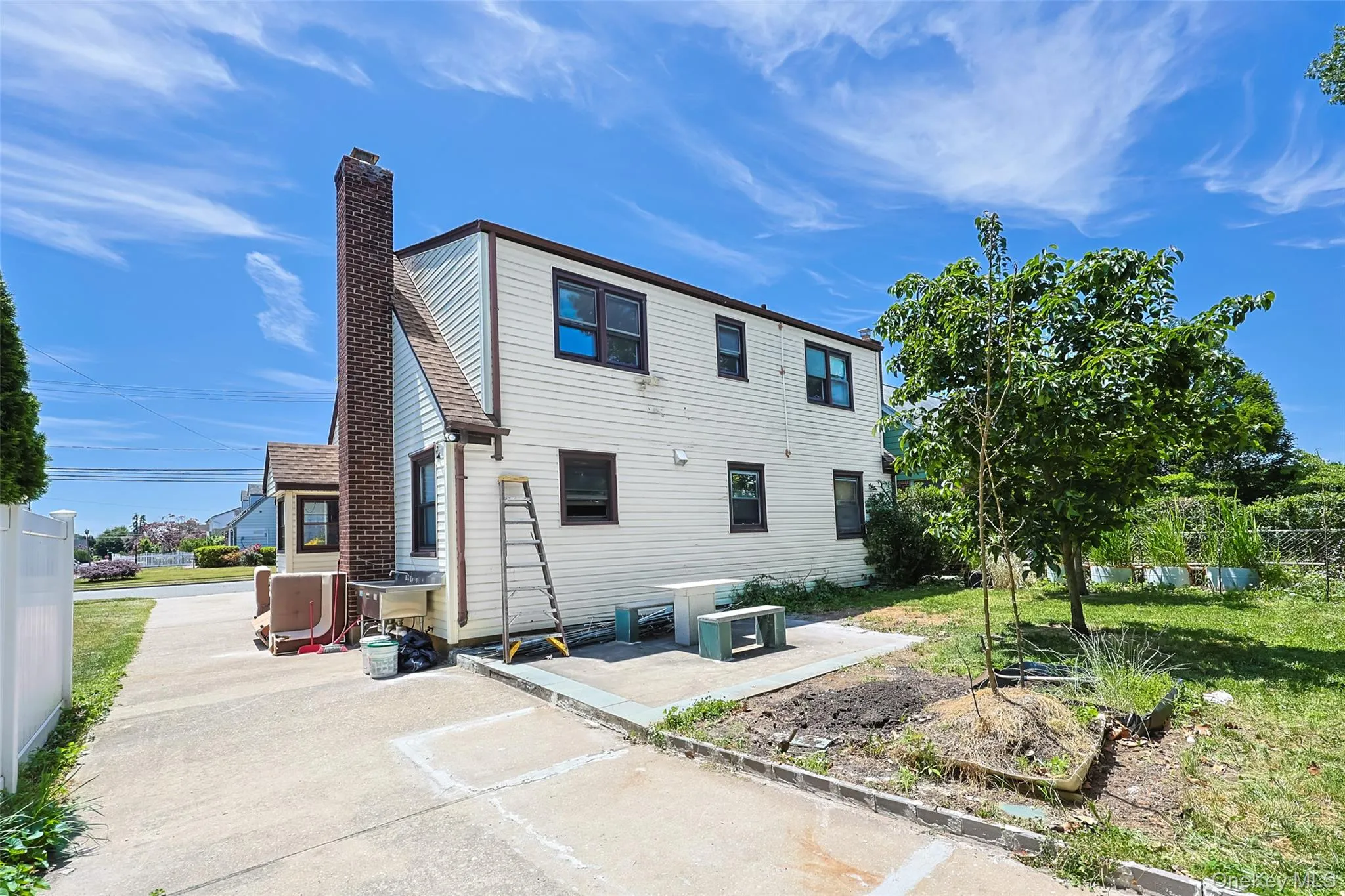 1010 Polk Avenue, Hempstead, NY, 4 Bedrooms Bedrooms, 8 Rooms Rooms,2 BathroomsBathrooms,Residential,For Rent,Polk,0,1012632 1010 Polk Avenue, Hempstead, NY, 4 Bedrooms Bedrooms, 8 Rooms Rooms,2 BathroomsBathrooms,Residential,For Rent,Polk,0,1012632