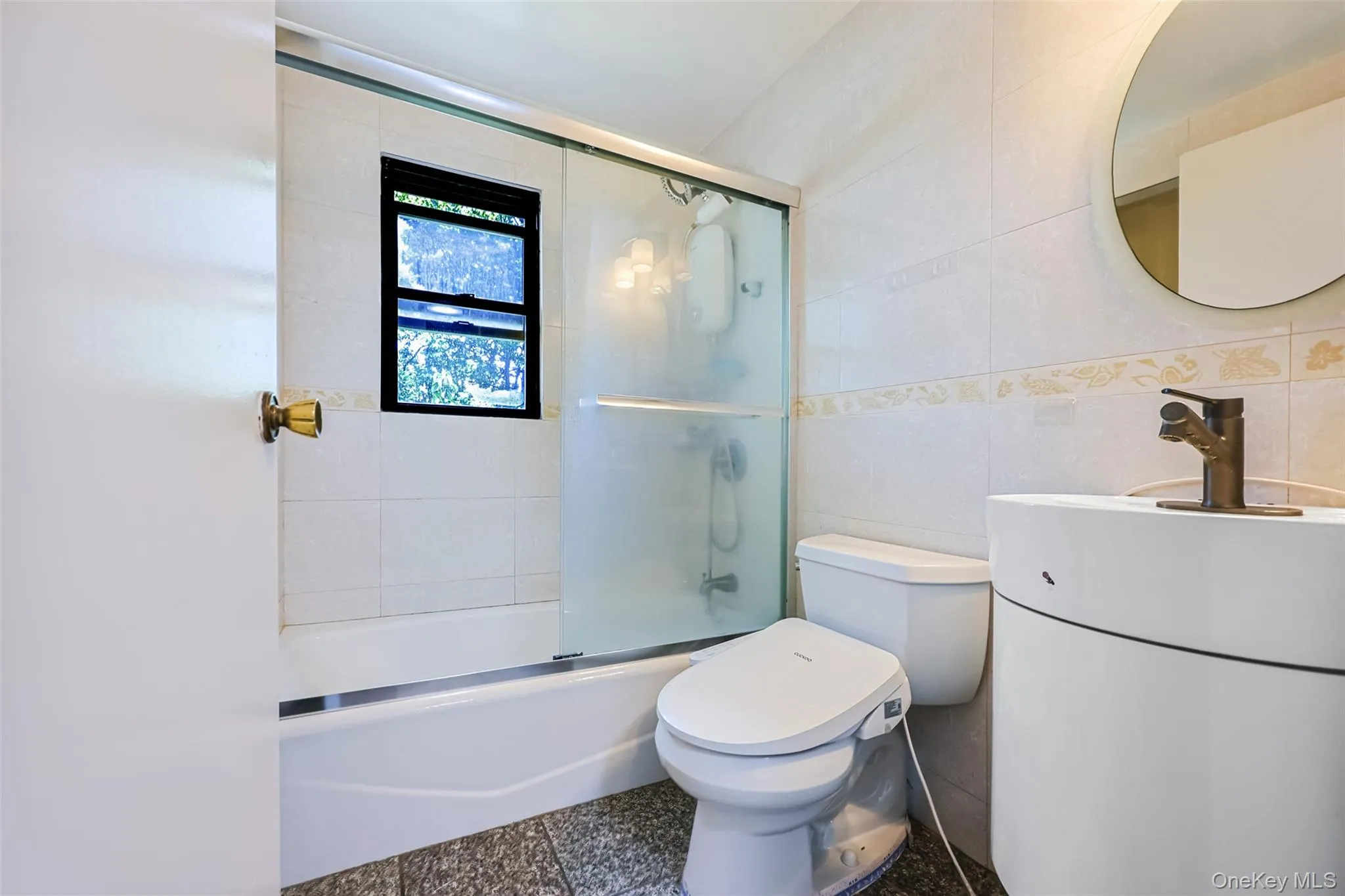 1010 Polk Avenue, Hempstead, NY, 4 Bedrooms Bedrooms, 8 Rooms Rooms,2 BathroomsBathrooms,Residential,For Rent,Polk,0,1012632 1010 Polk Avenue, Hempstead, NY, 4 Bedrooms Bedrooms, 8 Rooms Rooms,2 BathroomsBathrooms,Residential,For Rent,Polk,0,1012632