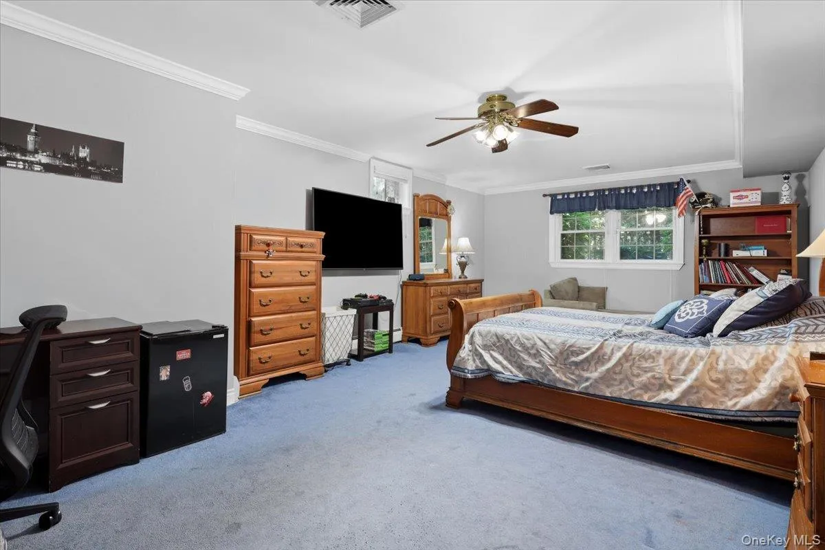 1 Interlaken Drive, Eastchester, NY, 5 Bedrooms Bedrooms, 10 Rooms Rooms,3 BathroomsBathrooms,Residential,For Rent,Interlaken,0,1012634 1 Interlaken Drive, Eastchester, NY, 5 Bedrooms Bedrooms, 10 Rooms Rooms,3 BathroomsBathrooms,Residential,For Rent,Interlaken,0,1012634