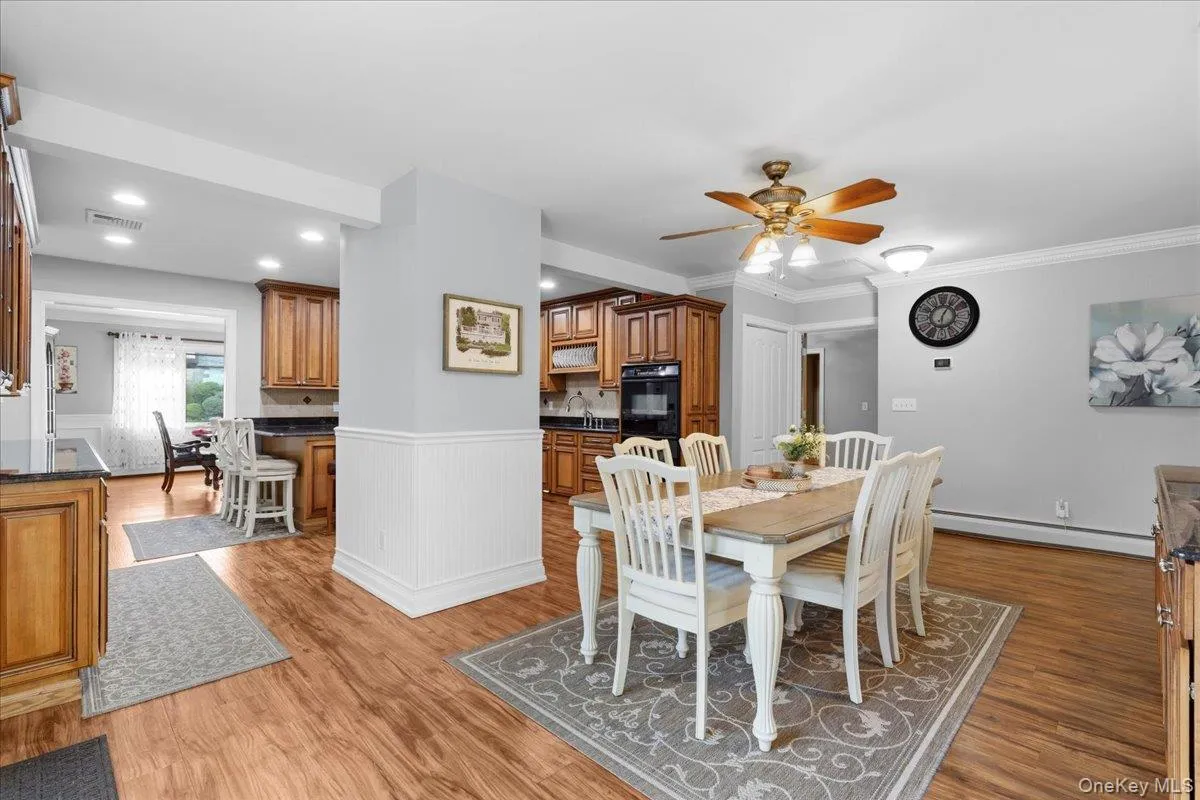 1 Interlaken Drive, Eastchester, NY, 5 Bedrooms Bedrooms, 10 Rooms Rooms,3 BathroomsBathrooms,Residential,For Rent,Interlaken,0,1012634 1 Interlaken Drive, Eastchester, NY, 5 Bedrooms Bedrooms, 10 Rooms Rooms,3 BathroomsBathrooms,Residential,For Rent,Interlaken,0,1012634