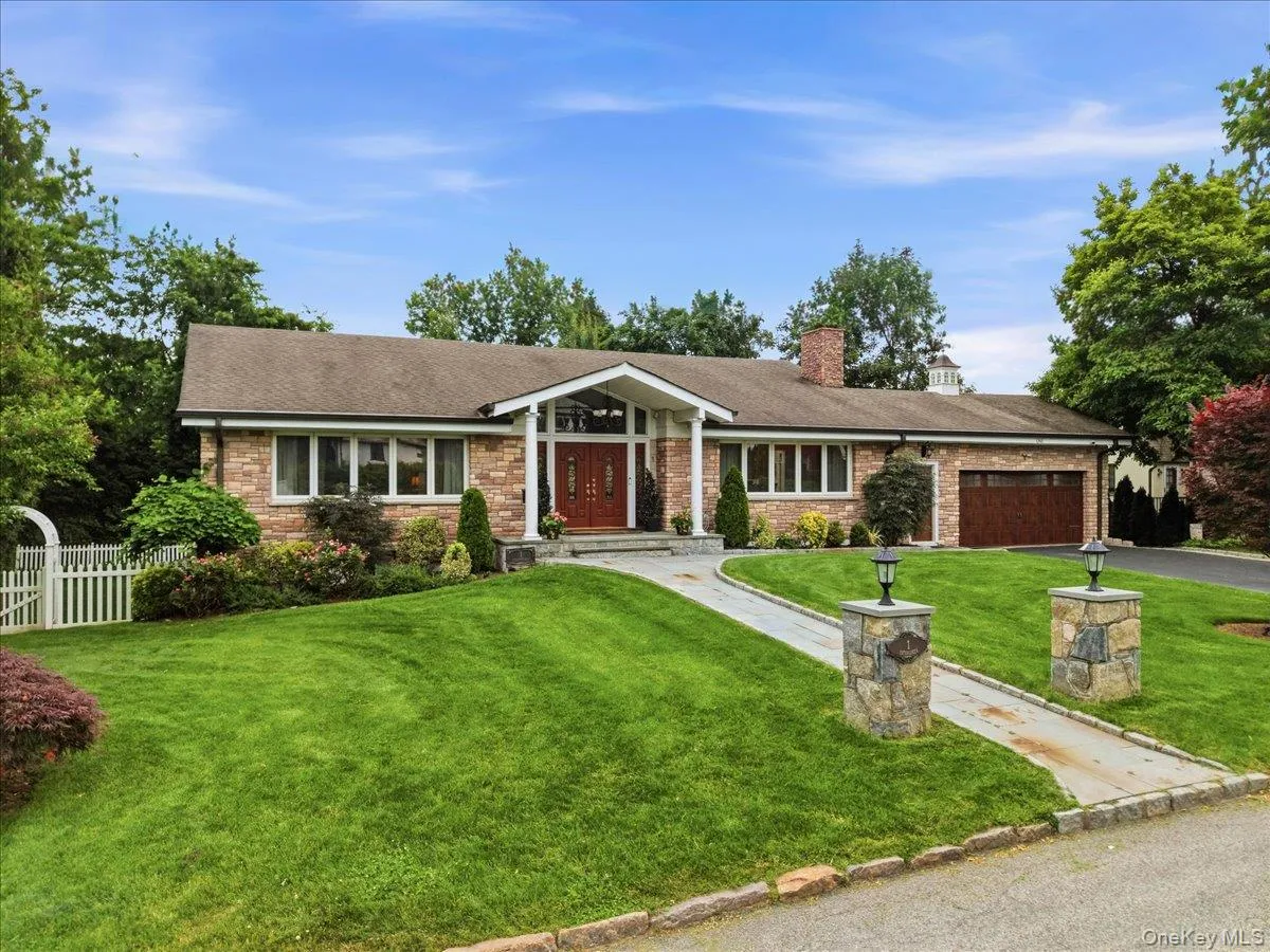 1 Interlaken Drive, Eastchester, NY, 5 Bedrooms Bedrooms, 10 Rooms Rooms,3 BathroomsBathrooms,Residential,For Rent,Interlaken,0,1012634 1 Interlaken Drive, Eastchester, NY, 5 Bedrooms Bedrooms, 10 Rooms Rooms,3 BathroomsBathrooms,Residential,For Rent,Interlaken,0,1012634
