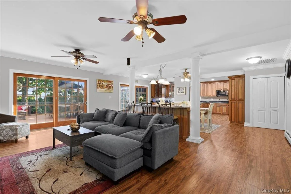 1 Interlaken Drive, Eastchester, NY, 5 Bedrooms Bedrooms, 10 Rooms Rooms,3 BathroomsBathrooms,Residential,For Rent,Interlaken,0,1012634 1 Interlaken Drive, Eastchester, NY, 5 Bedrooms Bedrooms, 10 Rooms Rooms,3 BathroomsBathrooms,Residential,For Rent,Interlaken,0,1012634