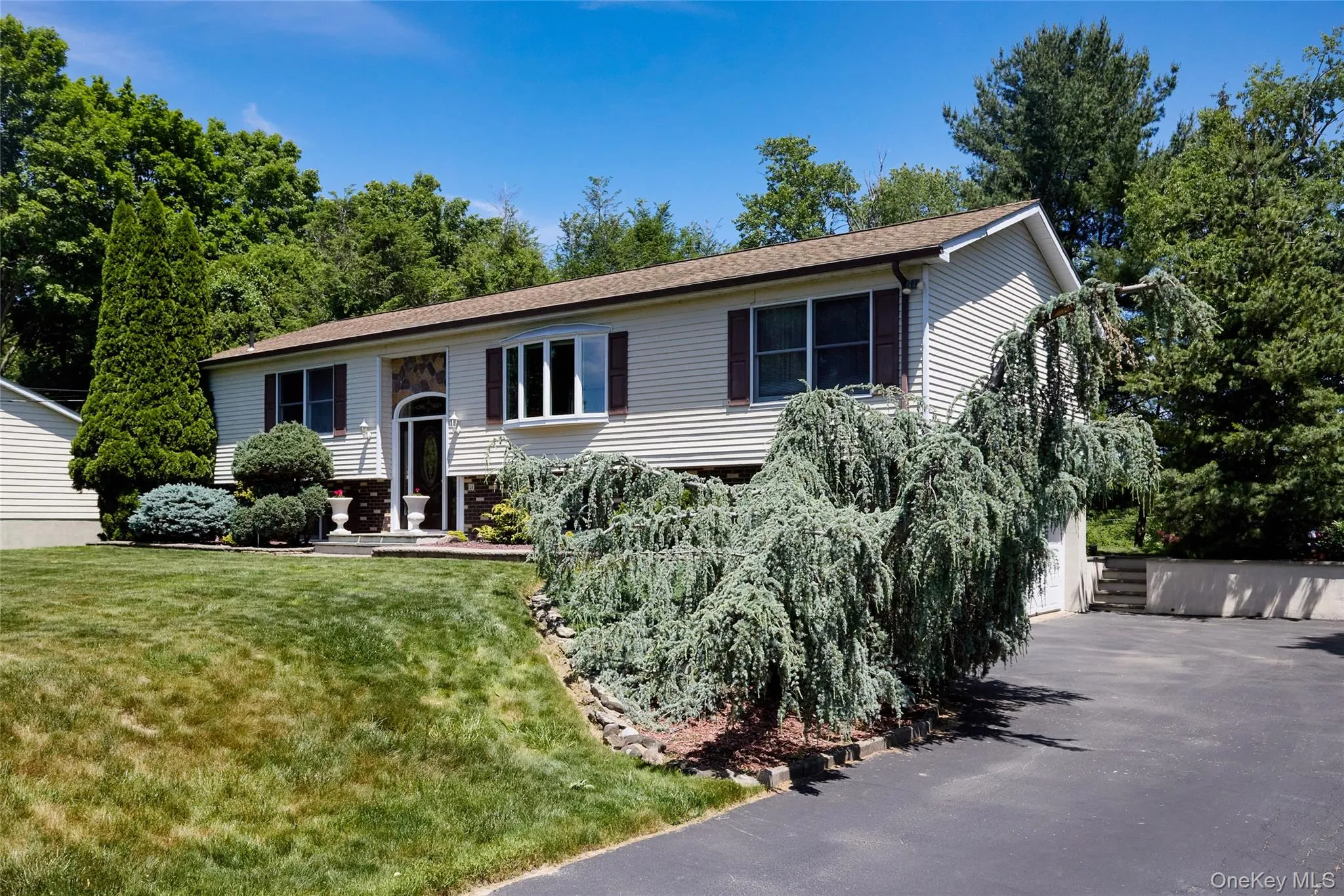 84 Longdale Road, Carmel, NY, 3 Bedrooms Bedrooms, 7 Rooms Rooms,2 BathroomsBathrooms,Residential,For Rent,Longdale,0,1012635 84 Longdale Road, Carmel, NY, 3 Bedrooms Bedrooms, 7 Rooms Rooms,2 BathroomsBathrooms,Residential,For Rent,Longdale,0,1012635