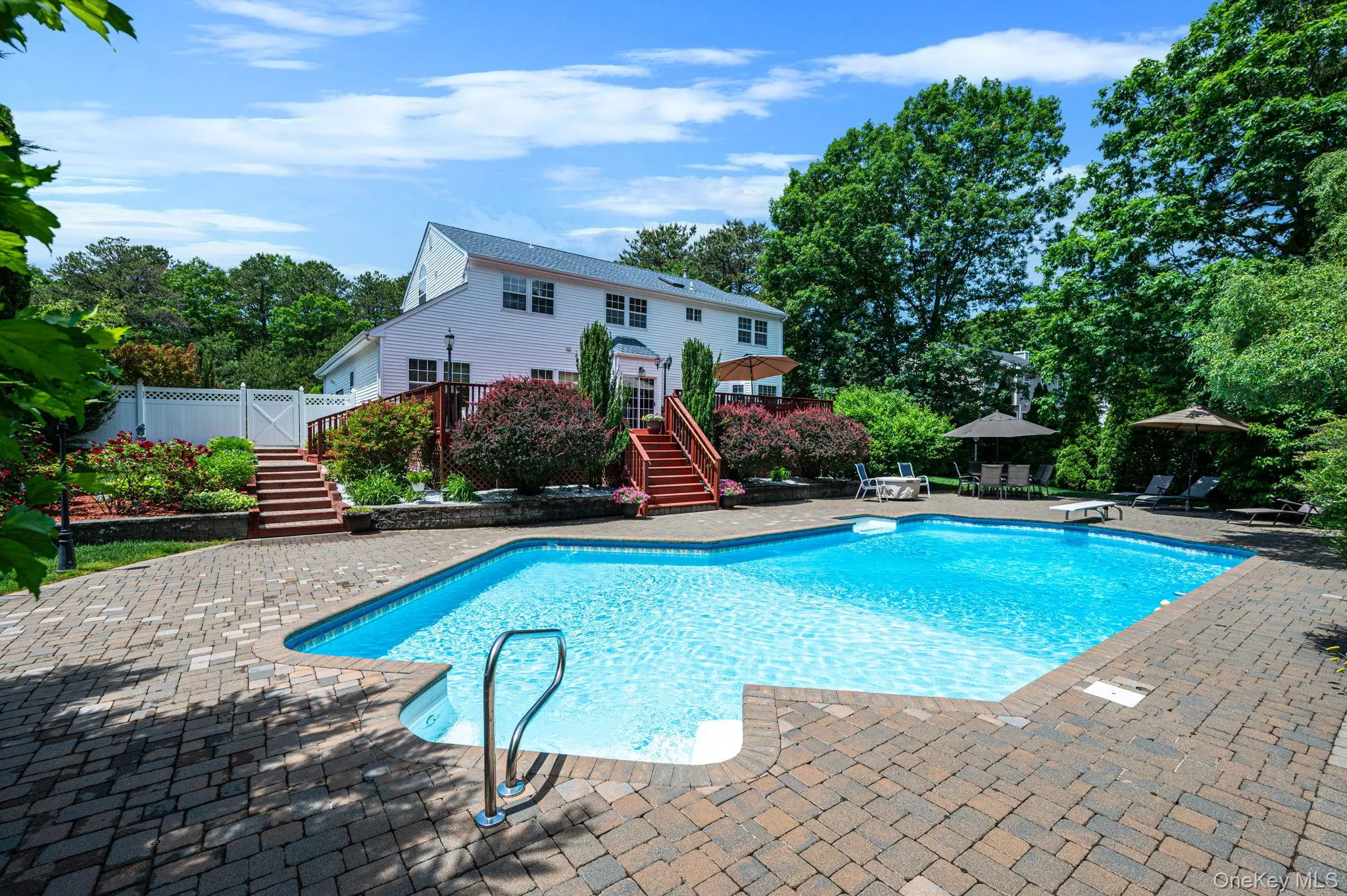 191 Natures Lane, Brookhaven, NY, 4 Bedrooms Bedrooms, 9 Rooms Rooms,3 BathroomsBathrooms,Residential,For Rent,Natures,0,1012637 191 Natures Lane, Brookhaven, NY, 4 Bedrooms Bedrooms, 9 Rooms Rooms,3 BathroomsBathrooms,Residential,For Rent,Natures,0,1012637