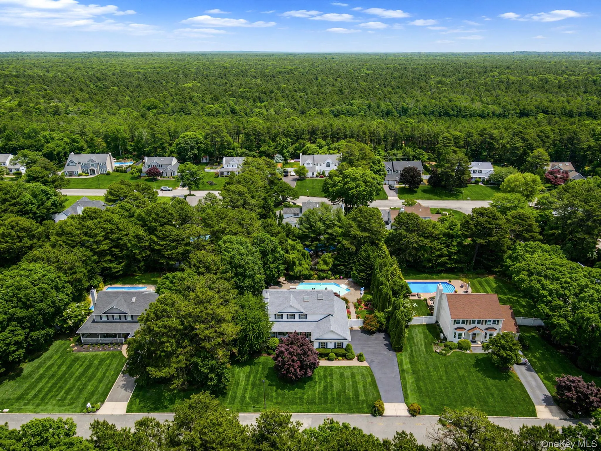 191 Natures Lane, Brookhaven, NY, 4 Bedrooms Bedrooms, 9 Rooms Rooms,3 BathroomsBathrooms,Residential,For Rent,Natures,0,1012637 191 Natures Lane, Brookhaven, NY, 4 Bedrooms Bedrooms, 9 Rooms Rooms,3 BathroomsBathrooms,Residential,For Rent,Natures,0,1012637