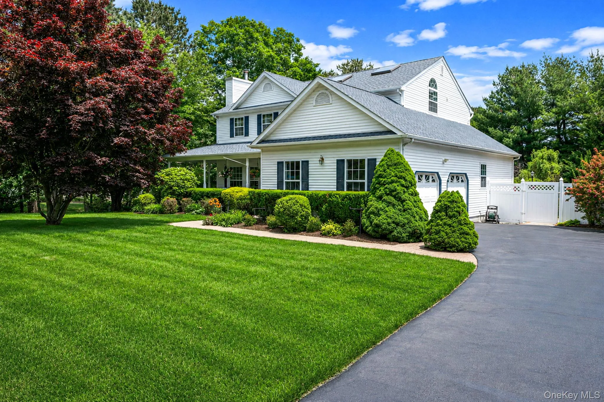 191 Natures Lane, Brookhaven, NY, 4 Bedrooms Bedrooms, 9 Rooms Rooms,3 BathroomsBathrooms,Residential,For Rent,Natures,0,1012637 191 Natures Lane, Brookhaven, NY, 4 Bedrooms Bedrooms, 9 Rooms Rooms,3 BathroomsBathrooms,Residential,For Rent,Natures,0,1012637