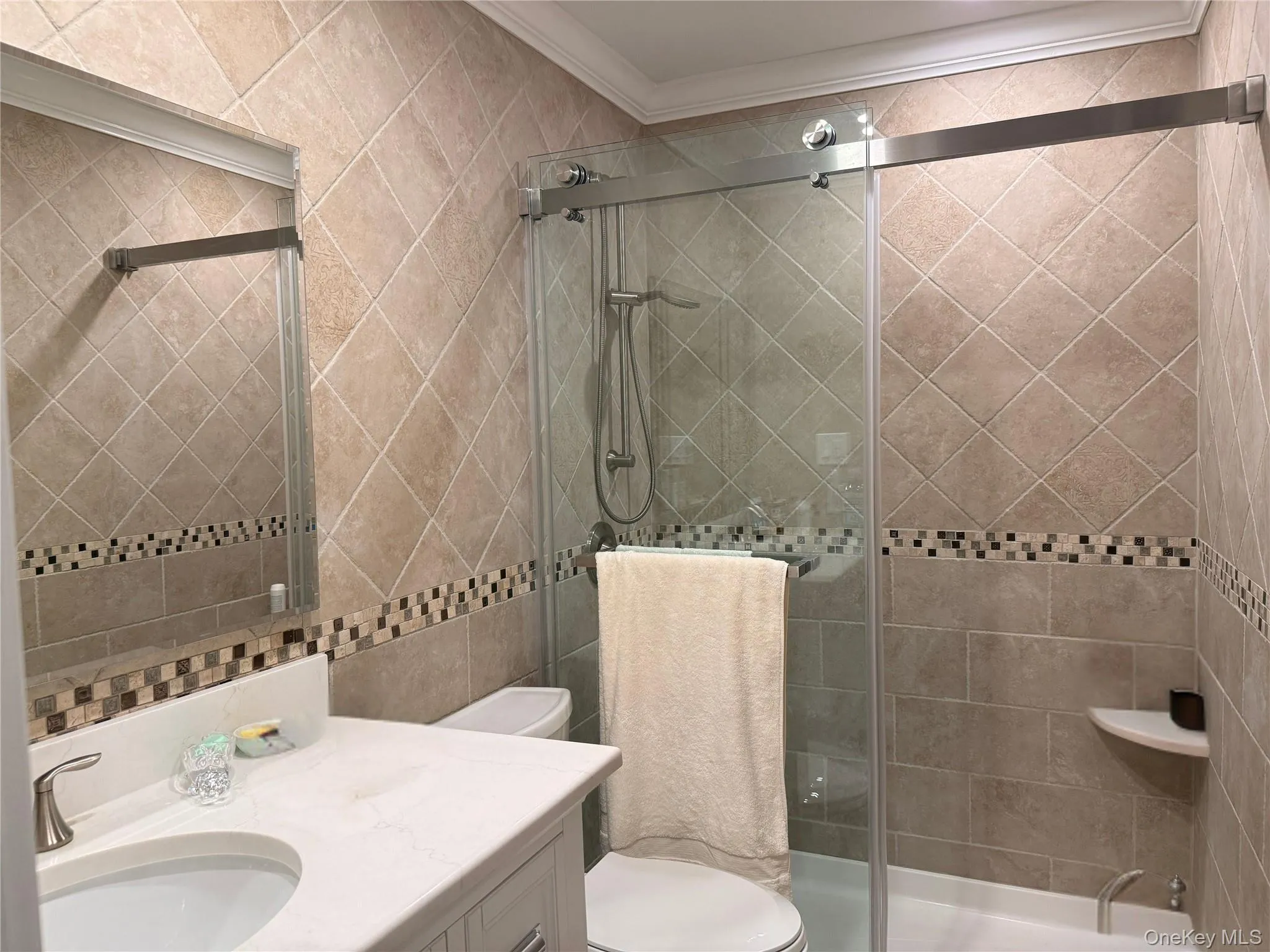 12 Harbour Lane, Oyster Bay, NY, 1 Bedroom Bedrooms, 4 Rooms Rooms,1 BathroomBathrooms,Residential Lease,For Rent,Harbour,0,1012638 12 Harbour Lane, Oyster Bay, NY, 1 Bedroom Bedrooms, 4 Rooms Rooms,1 BathroomBathrooms,Residential Lease,For Rent,Harbour,0,1012638