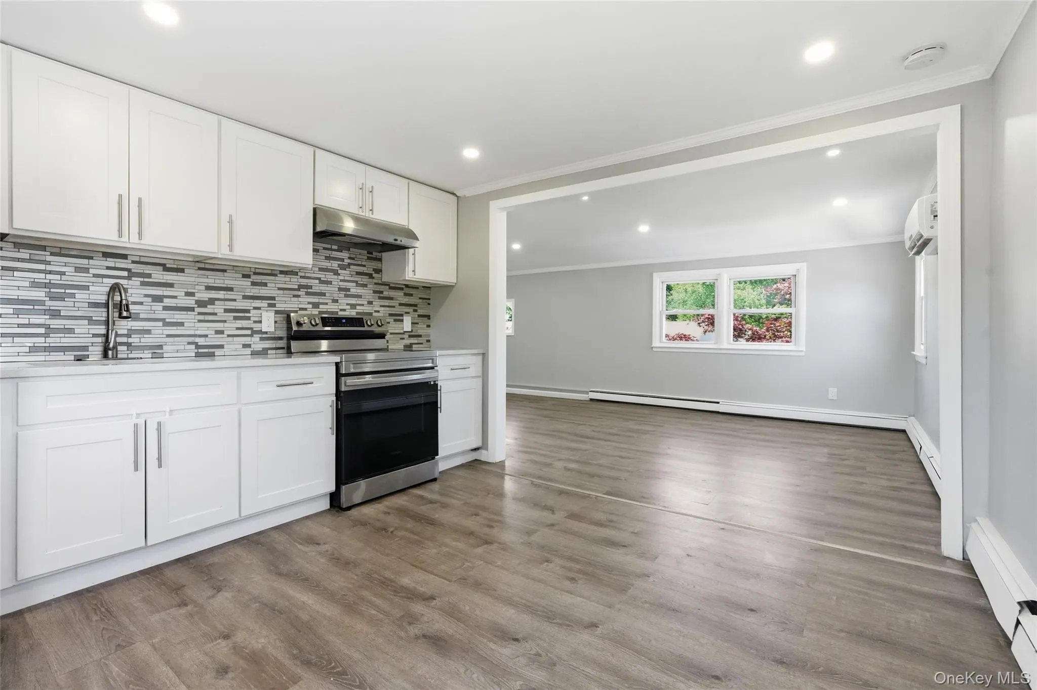 7 Penndale Drive, Babylon, NY, 5 Bedrooms Bedrooms, 9 Rooms Rooms,2 BathroomsBathrooms,Residential,For Rent,Penndale,0,1012641 7 Penndale Drive, Babylon, NY, 5 Bedrooms Bedrooms, 9 Rooms Rooms,2 BathroomsBathrooms,Residential,For Rent,Penndale,0,1012641