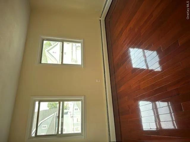 89-33 96th Street, New York, NY, 3 Bedrooms Bedrooms, 6 Rooms Rooms,1 BathroomBathrooms,Residential,For Rent,96th,0,1012644 89-33 96th Street, New York, NY, 3 Bedrooms Bedrooms, 6 Rooms Rooms,1 BathroomBathrooms,Residential,For Rent,96th,0,1012644