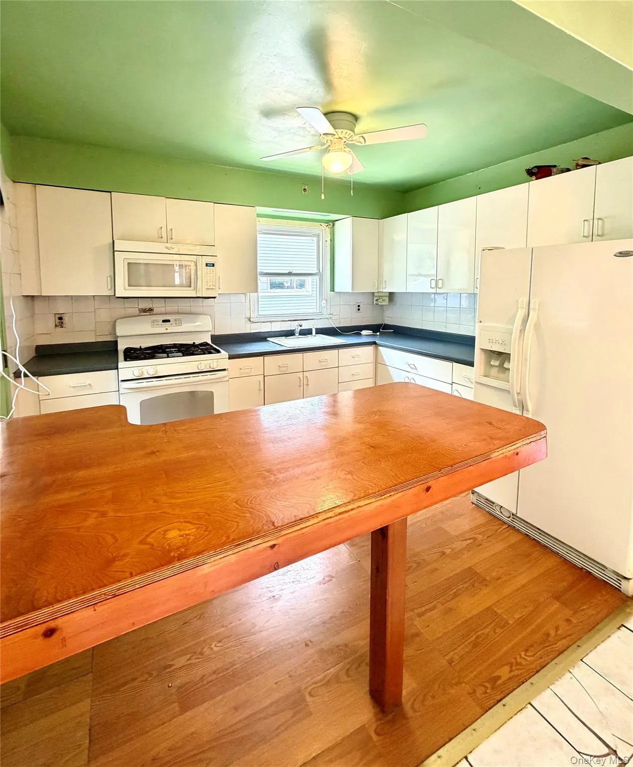 14 Hickory Street, Ramapo, NY, 4 Bedrooms Bedrooms, 7 Rooms Rooms,2 BathroomsBathrooms,Residential,For Rent,Hickory,0,1012649 14 Hickory Street, Ramapo, NY, 4 Bedrooms Bedrooms, 7 Rooms Rooms,2 BathroomsBathrooms,Residential,For Rent,Hickory,0,1012649