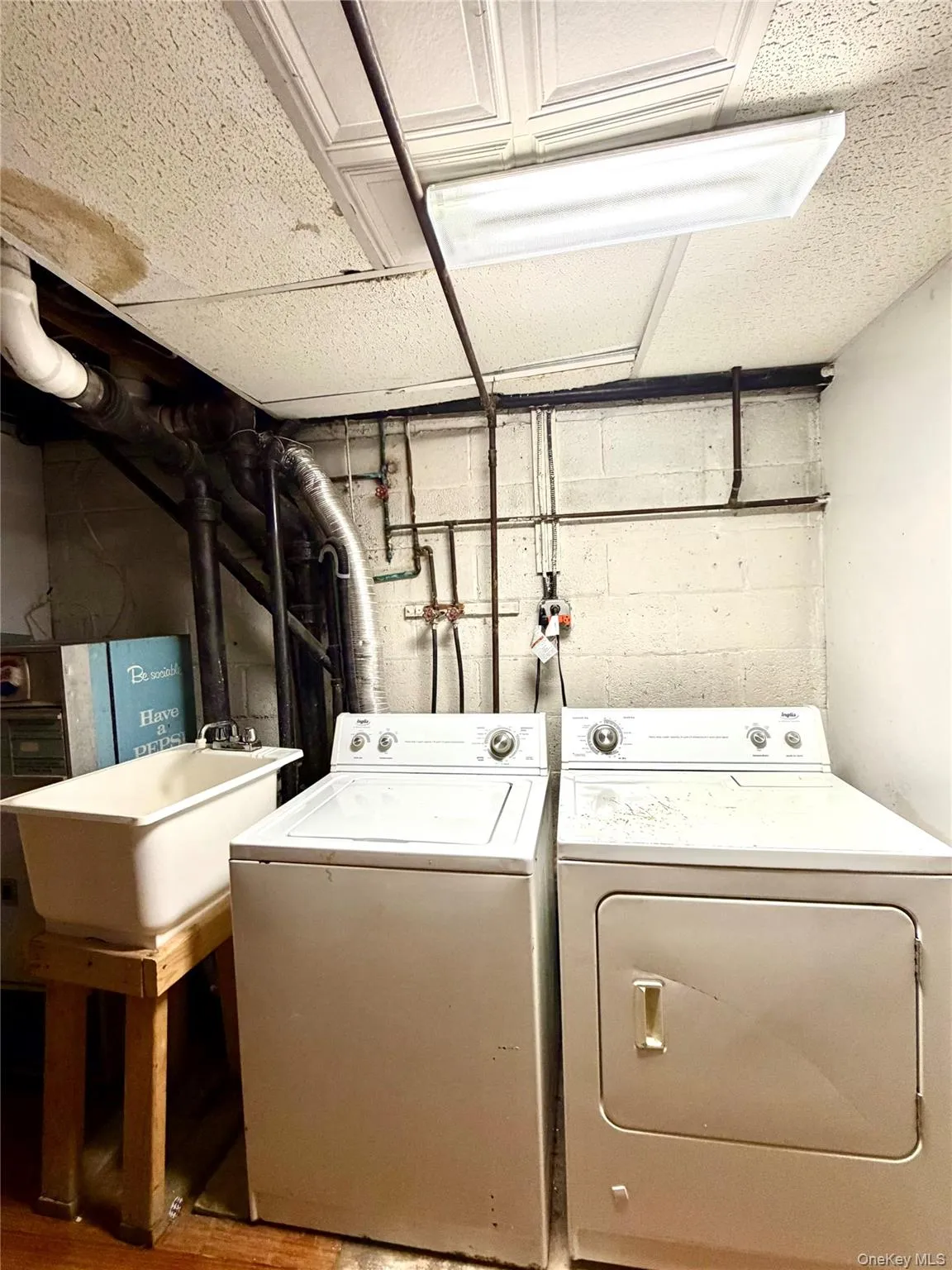 14 Hickory Street, Ramapo, NY, 4 Bedrooms Bedrooms, 7 Rooms Rooms,2 BathroomsBathrooms,Residential,For Rent,Hickory,0,1012649 14 Hickory Street, Ramapo, NY, 4 Bedrooms Bedrooms, 7 Rooms Rooms,2 BathroomsBathrooms,Residential,For Rent,Hickory,0,1012649