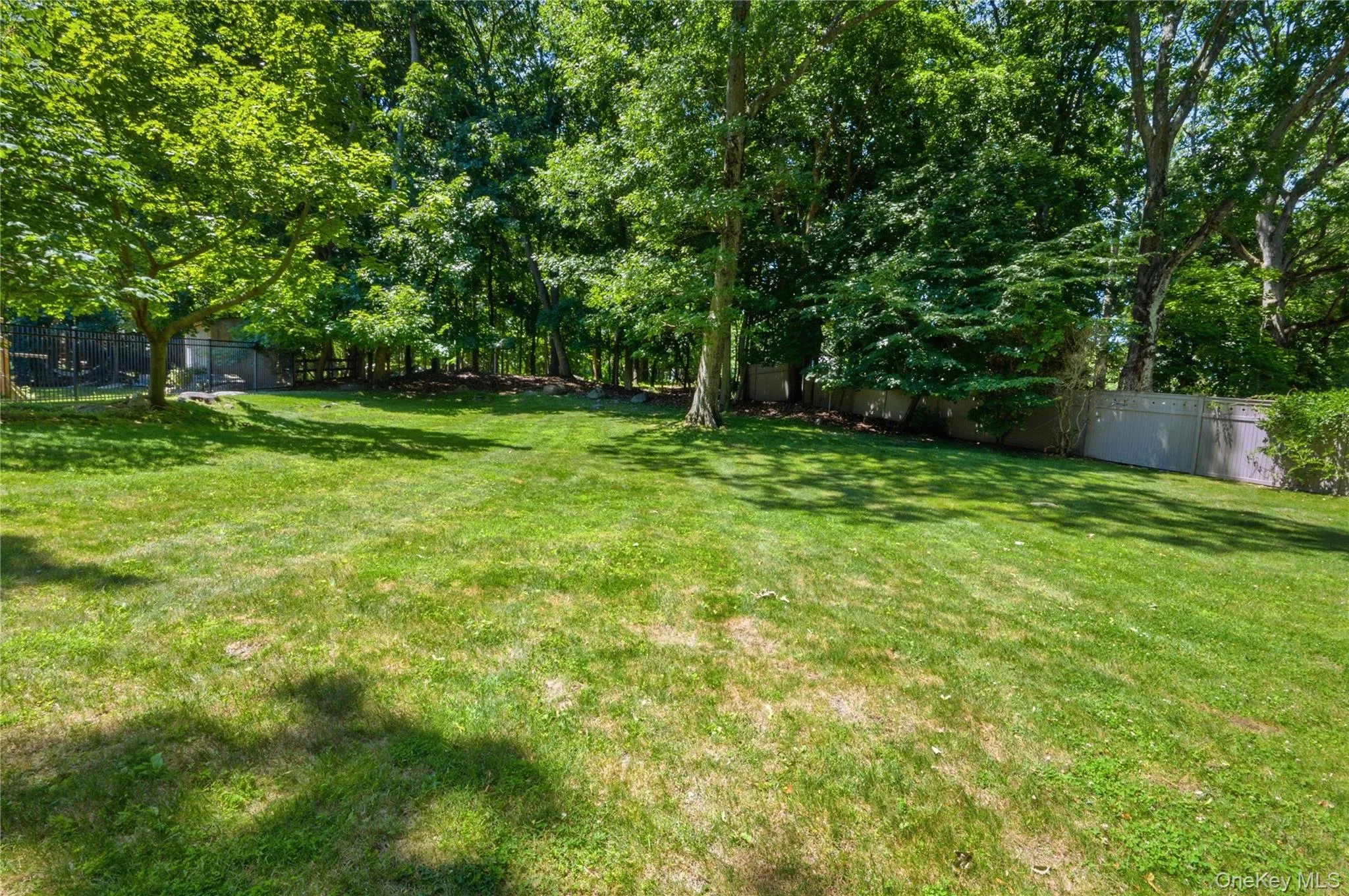 126 Judson Avenue, Greenburgh, NY, 4 Bedrooms Bedrooms, 8 Rooms Rooms,2 BathroomsBathrooms,Residential,For Rent,Judson,0,1012650 126 Judson Avenue, Greenburgh, NY, 4 Bedrooms Bedrooms, 8 Rooms Rooms,2 BathroomsBathrooms,Residential,For Rent,Judson,0,1012650