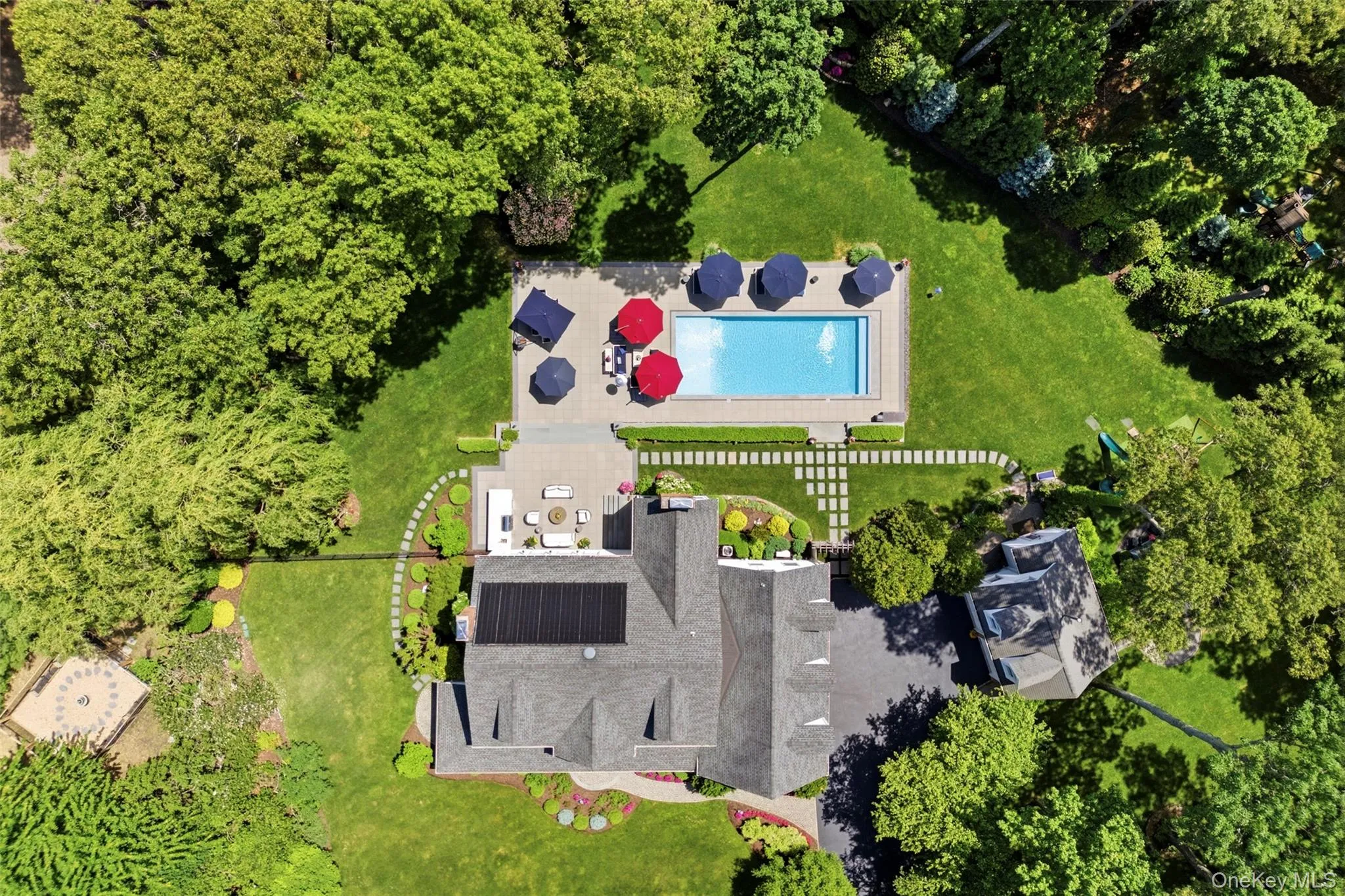 77 Mud Road, Brookhaven, NY, 5 Bedrooms Bedrooms, 11 Rooms Rooms,6 BathroomsBathrooms,Residential,For Rent,Mud,0,1012651 77 Mud Road, Brookhaven, NY, 5 Bedrooms Bedrooms, 11 Rooms Rooms,6 BathroomsBathrooms,Residential,For Rent,Mud,0,1012651