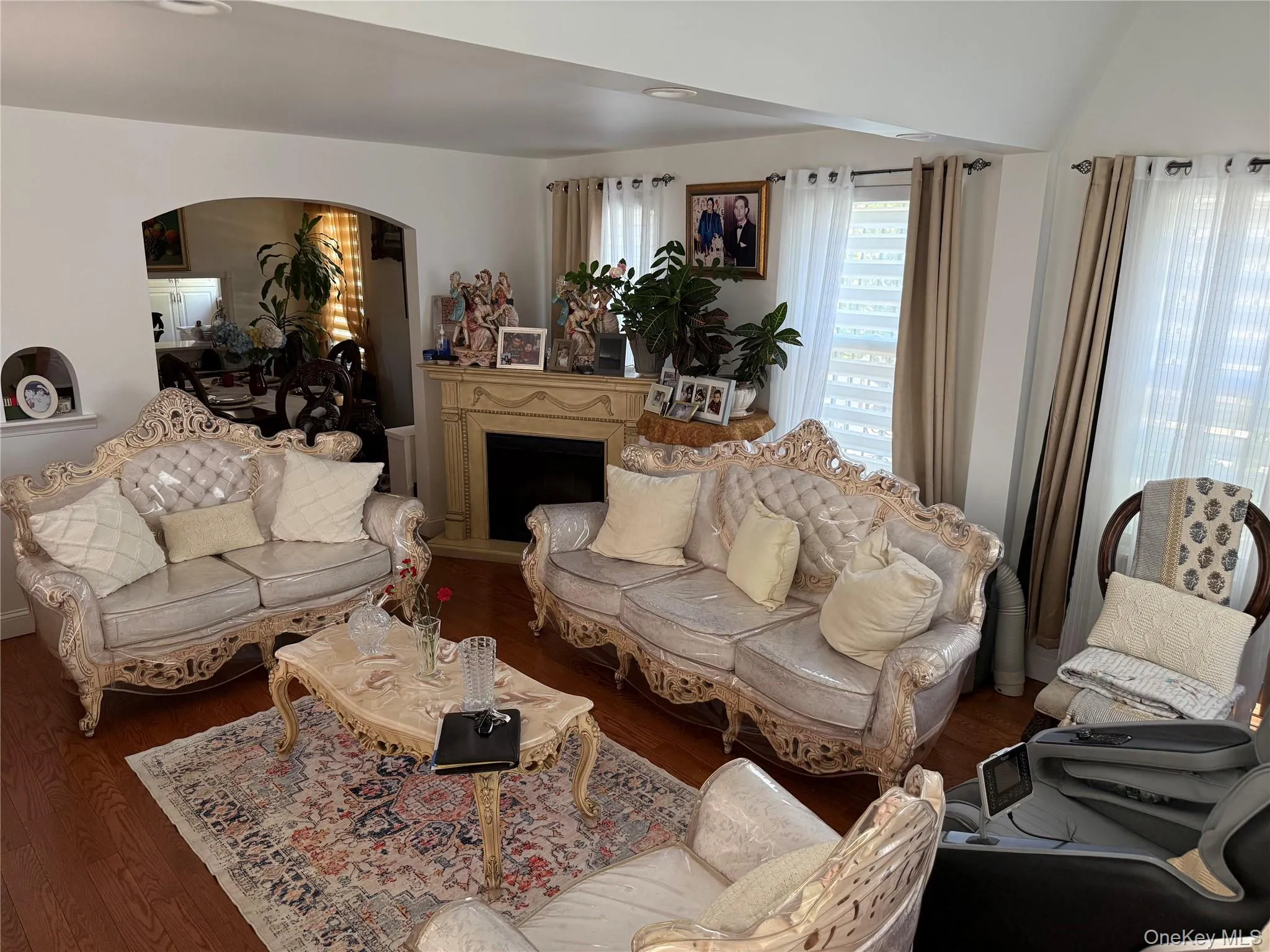 12302 116th Avenue, New York, NY, 3 Bedrooms Bedrooms, 6 Rooms Rooms,1 BathroomBathrooms,Residential,For Rent,116th,0,1012652 12302 116th Avenue, New York, NY, 3 Bedrooms Bedrooms, 6 Rooms Rooms,1 BathroomBathrooms,Residential,For Rent,116th,0,1012652