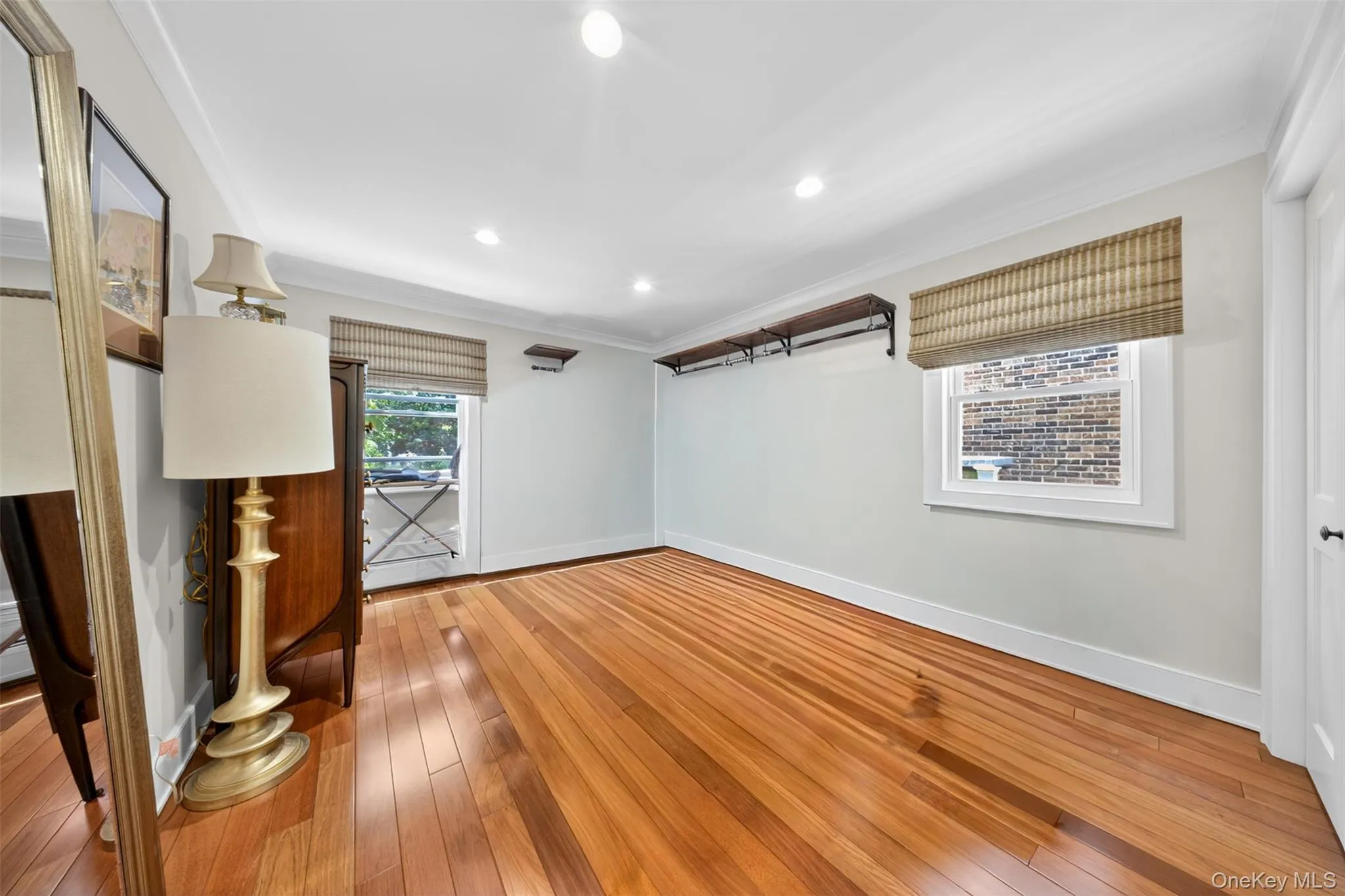 146-24 Bayside Avenue, New York, NY, 4 Bedrooms Bedrooms, 8 Rooms Rooms,3 BathroomsBathrooms,Residential,For Rent,Bayside,0,1012654 146-24 Bayside Avenue, New York, NY, 4 Bedrooms Bedrooms, 8 Rooms Rooms,3 BathroomsBathrooms,Residential,For Rent,Bayside,0,1012654