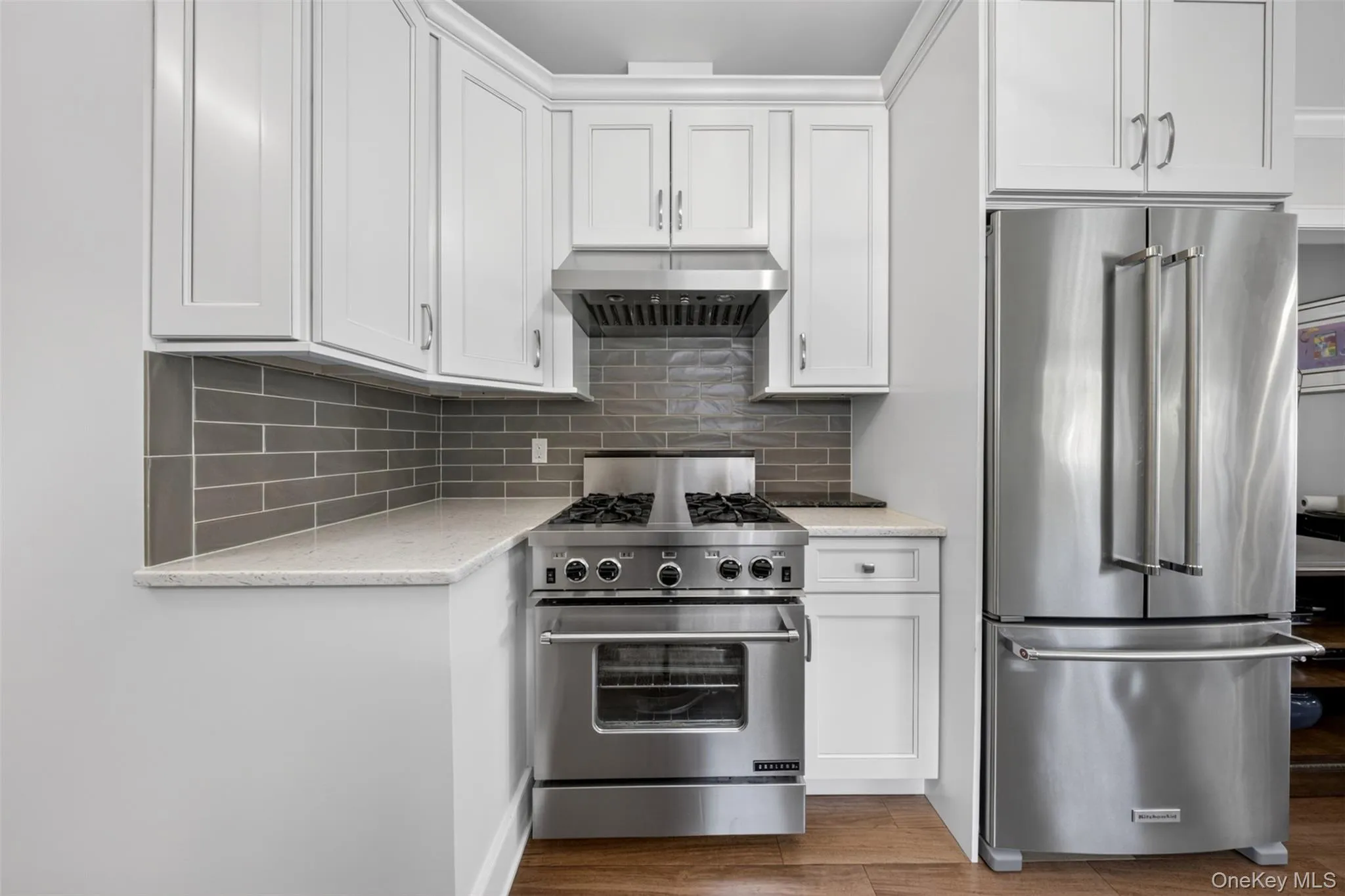 146-24 Bayside Avenue, New York, NY, 4 Bedrooms Bedrooms, 8 Rooms Rooms,3 BathroomsBathrooms,Residential,For Rent,Bayside,0,1012654 146-24 Bayside Avenue, New York, NY, 4 Bedrooms Bedrooms, 8 Rooms Rooms,3 BathroomsBathrooms,Residential,For Rent,Bayside,0,1012654