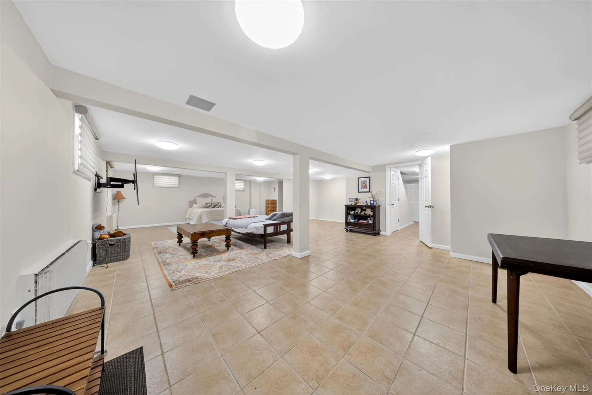 146-24 Bayside Avenue, New York, NY, 4 Bedrooms Bedrooms, 8 Rooms Rooms,3 BathroomsBathrooms,Residential,For Rent,Bayside,0,1012654 146-24 Bayside Avenue, New York, NY, 4 Bedrooms Bedrooms, 8 Rooms Rooms,3 BathroomsBathrooms,Residential,For Rent,Bayside,0,1012654