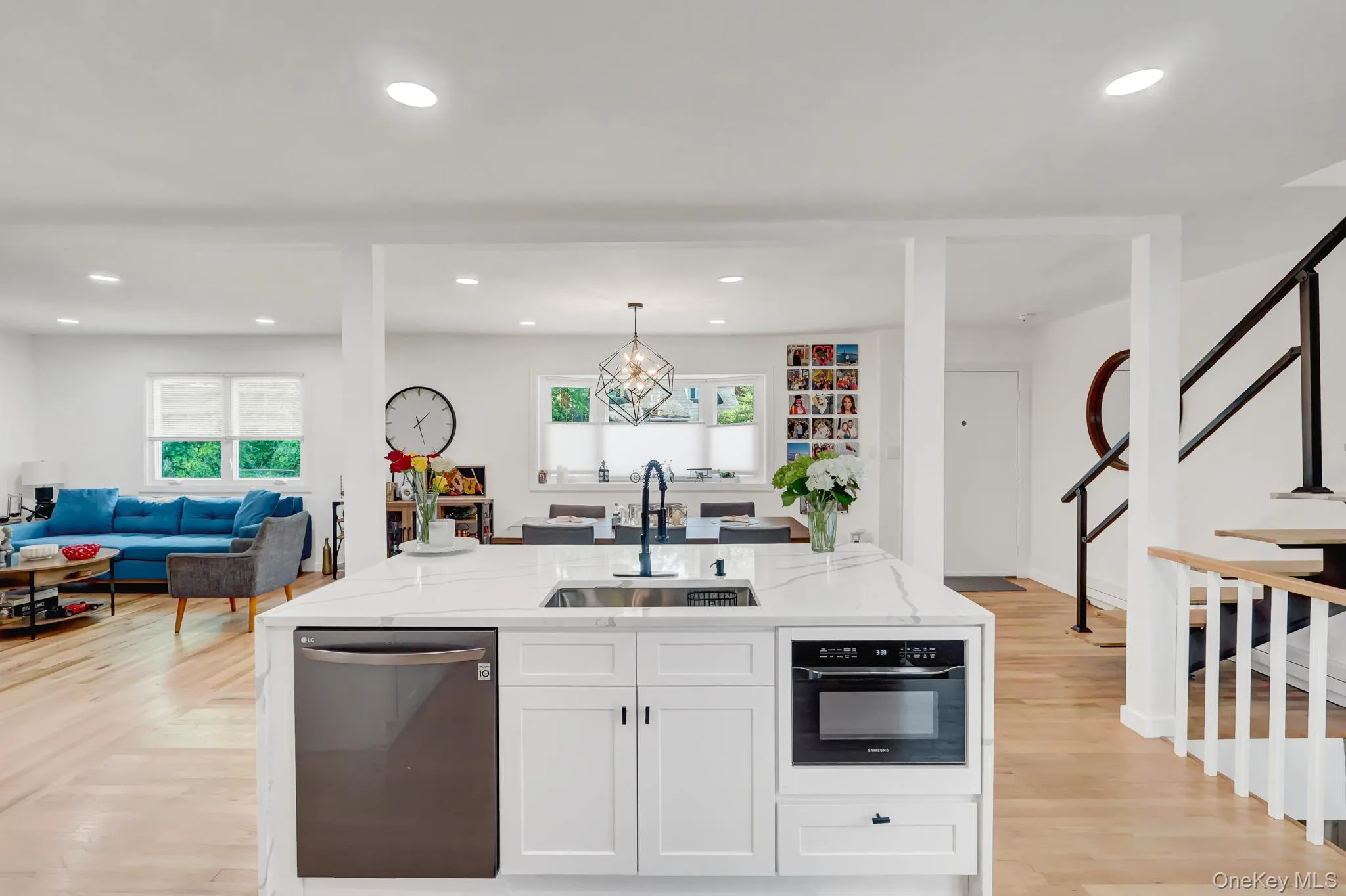 1893 Meadowbrook Road, Hempstead, NY, 4 Bedrooms Bedrooms, 8 Rooms Rooms,2 BathroomsBathrooms,Residential,For Rent,Meadowbrook,0,1012655 1893 Meadowbrook Road, Hempstead, NY, 4 Bedrooms Bedrooms, 8 Rooms Rooms,2 BathroomsBathrooms,Residential,For Rent,Meadowbrook,0,1012655