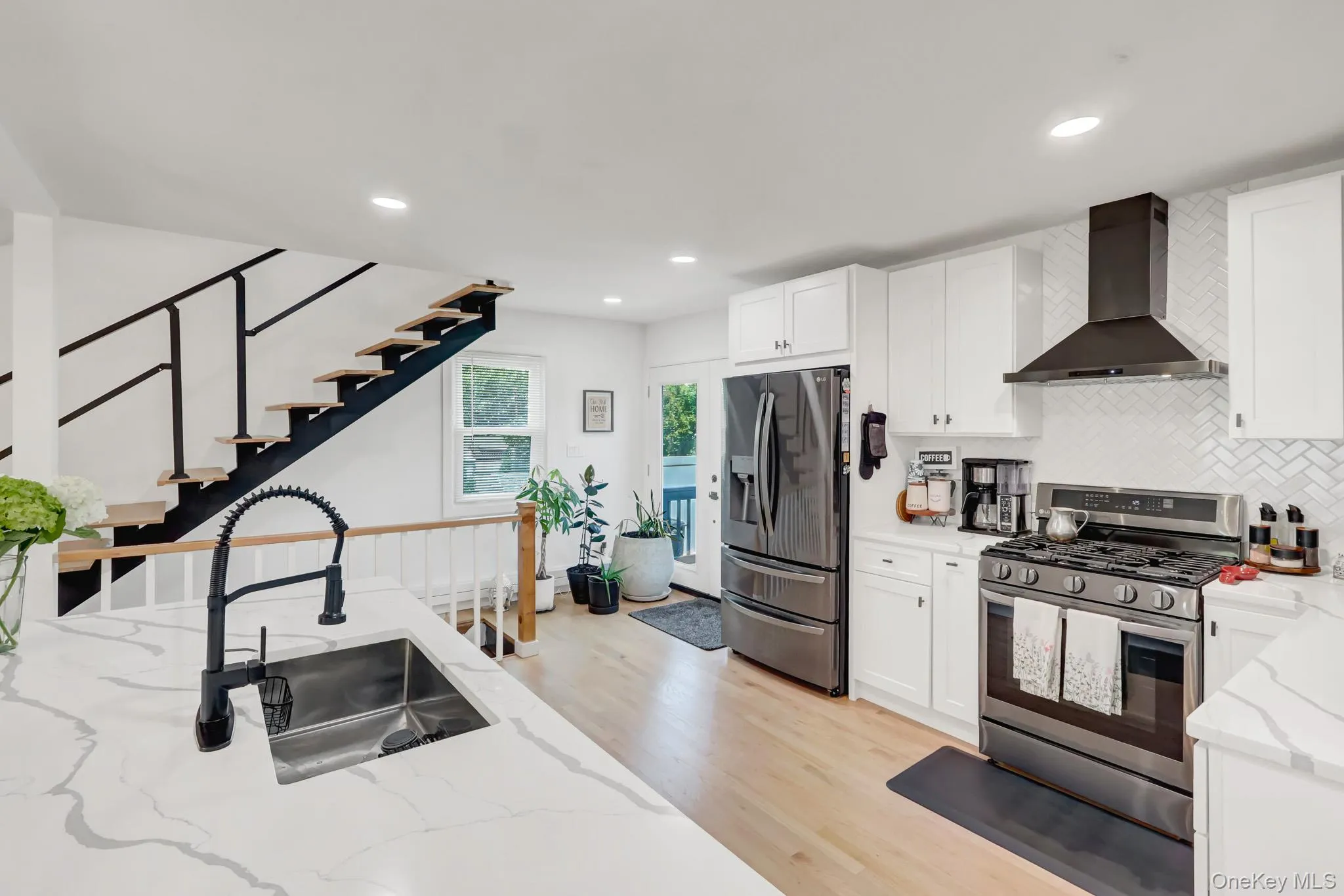 1893 Meadowbrook Road, Hempstead, NY, 4 Bedrooms Bedrooms, 8 Rooms Rooms,2 BathroomsBathrooms,Residential,For Rent,Meadowbrook,0,1012655 1893 Meadowbrook Road, Hempstead, NY, 4 Bedrooms Bedrooms, 8 Rooms Rooms,2 BathroomsBathrooms,Residential,For Rent,Meadowbrook,0,1012655