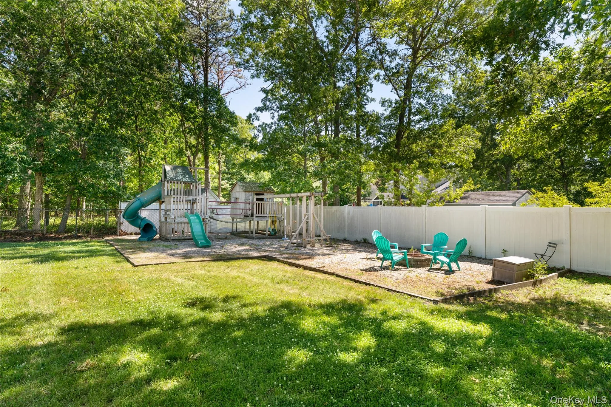 4 Redbud Court, Brookhaven, NY, 4 Bedrooms Bedrooms, 3 Rooms Rooms,3 BathroomsBathrooms,Residential,For Rent,Redbud,0,1012656 4 Redbud Court, Brookhaven, NY, 4 Bedrooms Bedrooms, 3 Rooms Rooms,3 BathroomsBathrooms,Residential,For Rent,Redbud,0,1012656