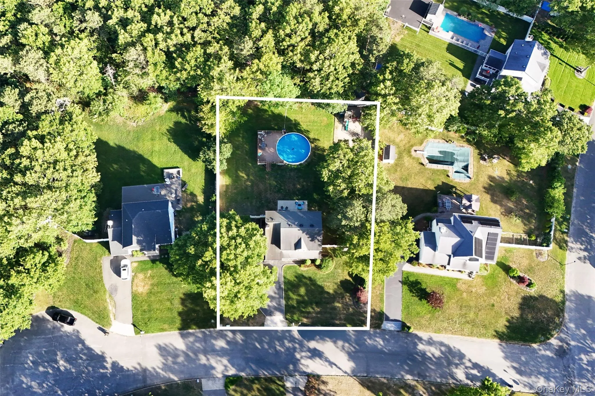 .52 acre yard with pool, patio, shed - all backing greenspace .52 acre yard with pool, patio, shed - all backing greenspace