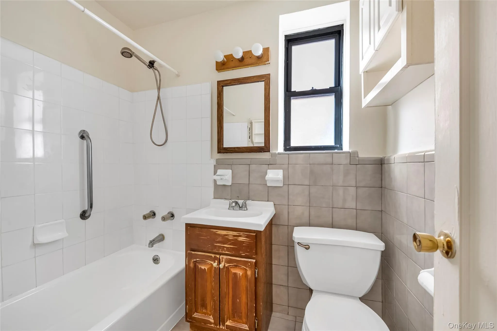 9963 66 Avenue, New York, NY, 1 Bedroom Bedrooms, 3 Rooms Rooms,1 BathroomBathrooms,Residential,For Rent,66,0,1012657 9963 66 Avenue, New York, NY, 1 Bedroom Bedrooms, 3 Rooms Rooms,1 BathroomBathrooms,Residential,For Rent,66,0,1012657