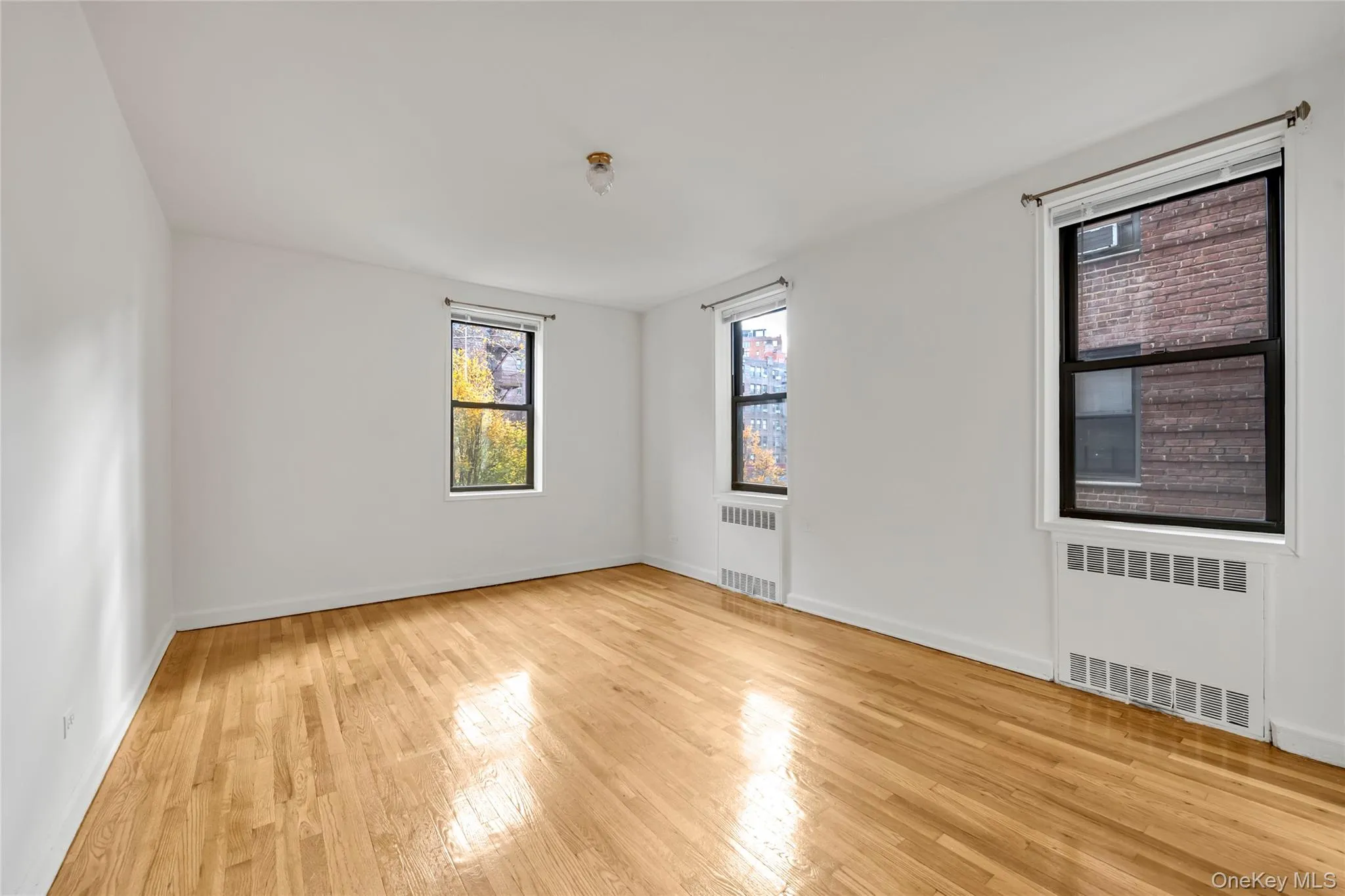 9963 66 Avenue, New York, NY, 1 Bedroom Bedrooms, 3 Rooms Rooms,1 BathroomBathrooms,Residential,For Rent,66,0,1012657 9963 66 Avenue, New York, NY, 1 Bedroom Bedrooms, 3 Rooms Rooms,1 BathroomBathrooms,Residential,For Rent,66,0,1012657
