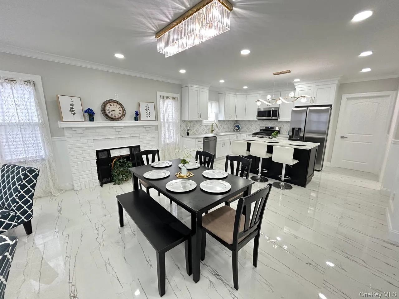 109 Leverich Street, Hempstead, NY, 4 Bedrooms Bedrooms, 11 Rooms Rooms,3 BathroomsBathrooms,Residential,For Rent,Leverich,0,1012666 109 Leverich Street, Hempstead, NY, 4 Bedrooms Bedrooms, 11 Rooms Rooms,3 BathroomsBathrooms,Residential,For Rent,Leverich,0,1012666