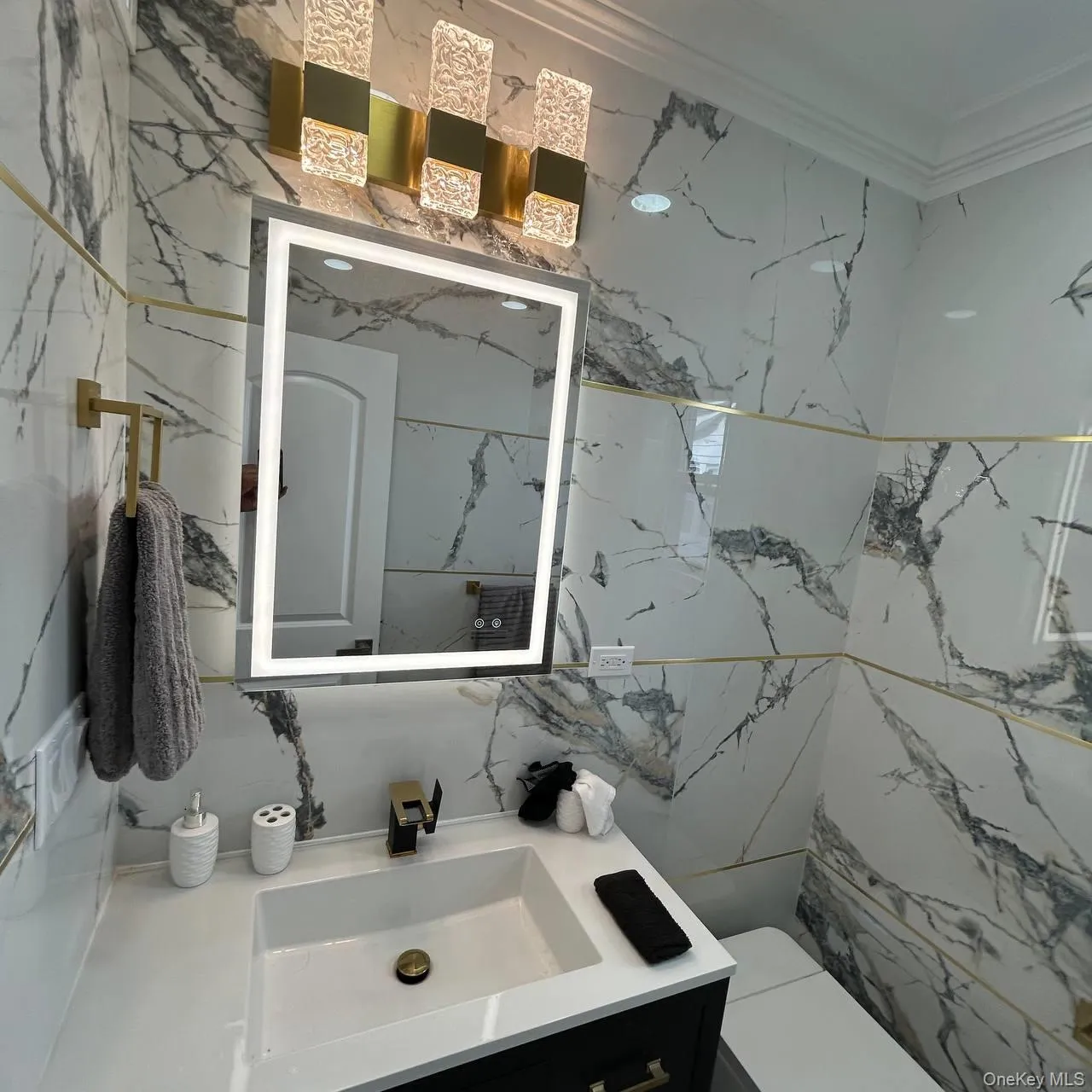 109 Leverich Street, Hempstead, NY, 4 Bedrooms Bedrooms, 11 Rooms Rooms,3 BathroomsBathrooms,Residential,For Rent,Leverich,0,1012666 109 Leverich Street, Hempstead, NY, 4 Bedrooms Bedrooms, 11 Rooms Rooms,3 BathroomsBathrooms,Residential,For Rent,Leverich,0,1012666