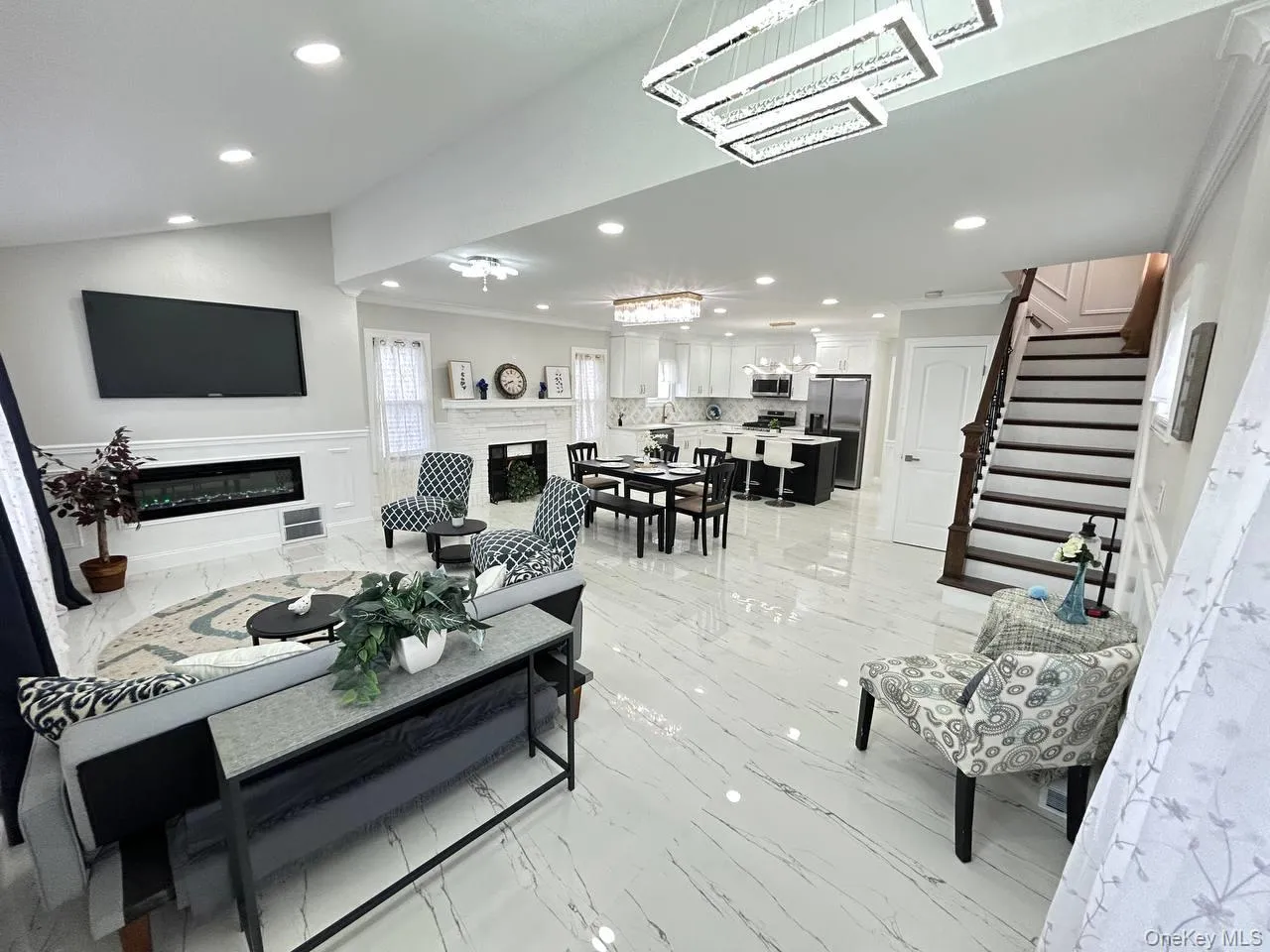 109 Leverich Street, Hempstead, NY, 4 Bedrooms Bedrooms, 11 Rooms Rooms,3 BathroomsBathrooms,Residential,For Rent,Leverich,0,1012666 109 Leverich Street, Hempstead, NY, 4 Bedrooms Bedrooms, 11 Rooms Rooms,3 BathroomsBathrooms,Residential,For Rent,Leverich,0,1012666